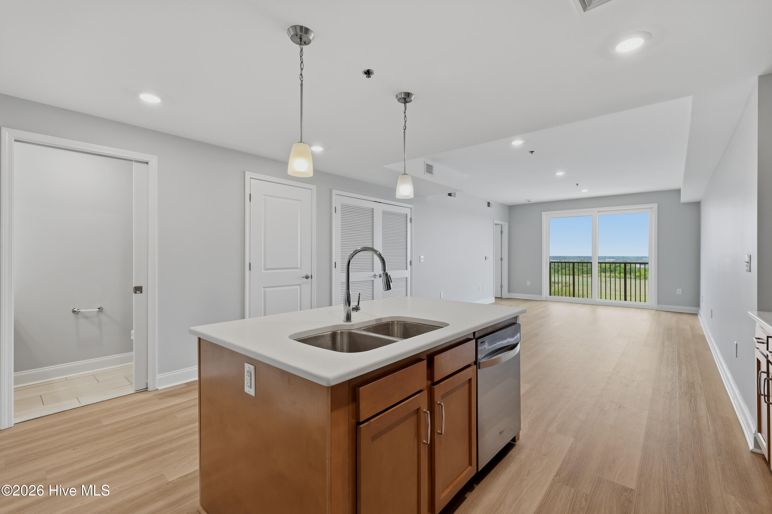 14 Grace Street Apt 1213