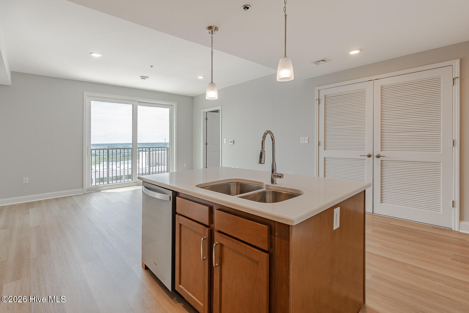 14 Grace Street Apt 1111