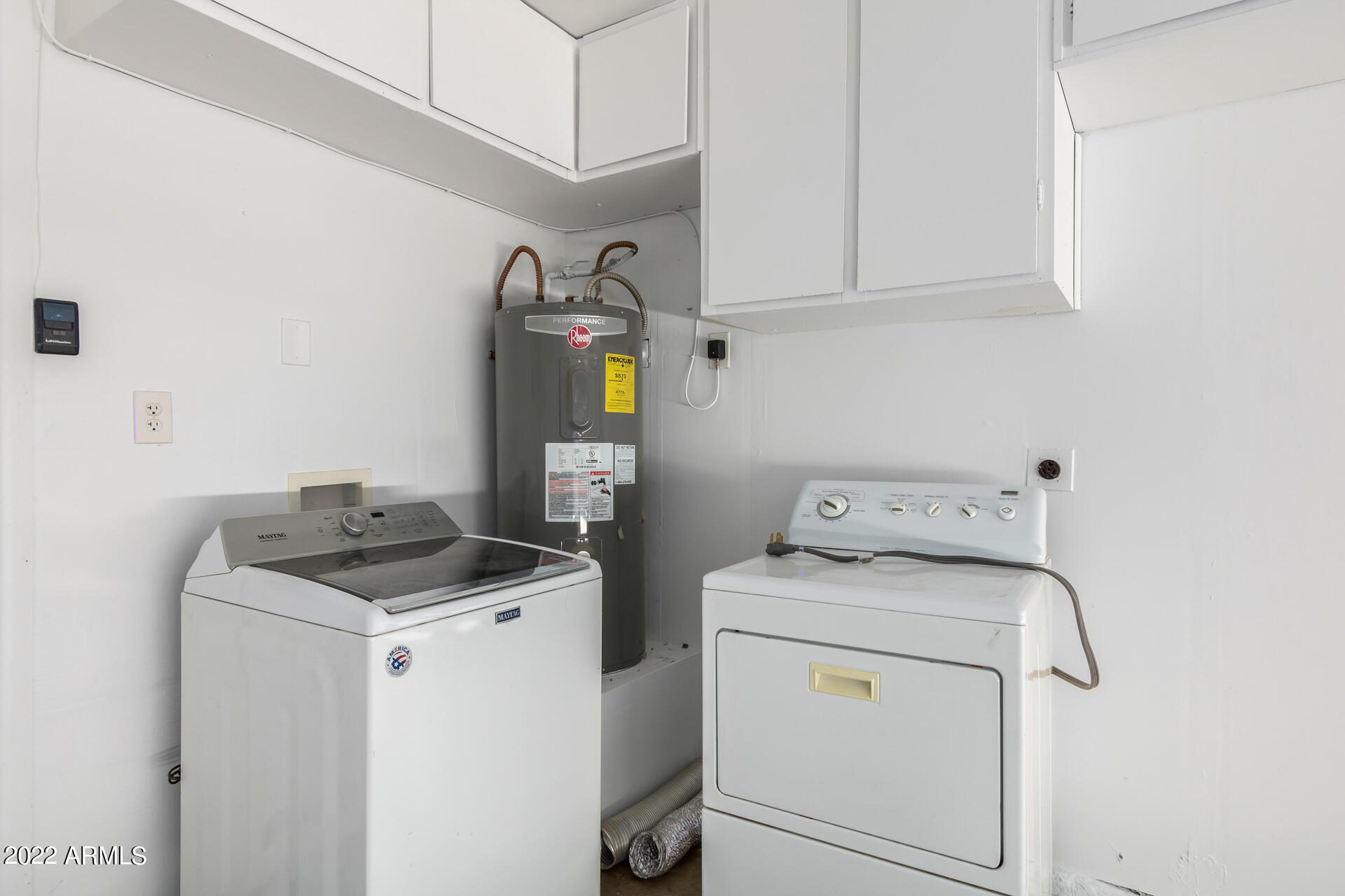 5514 W BARBARA Avenue