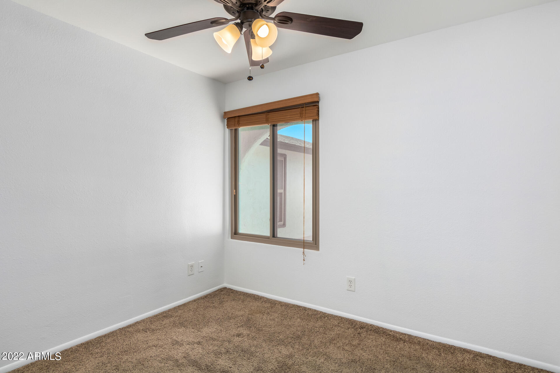 5514 W BARBARA Avenue