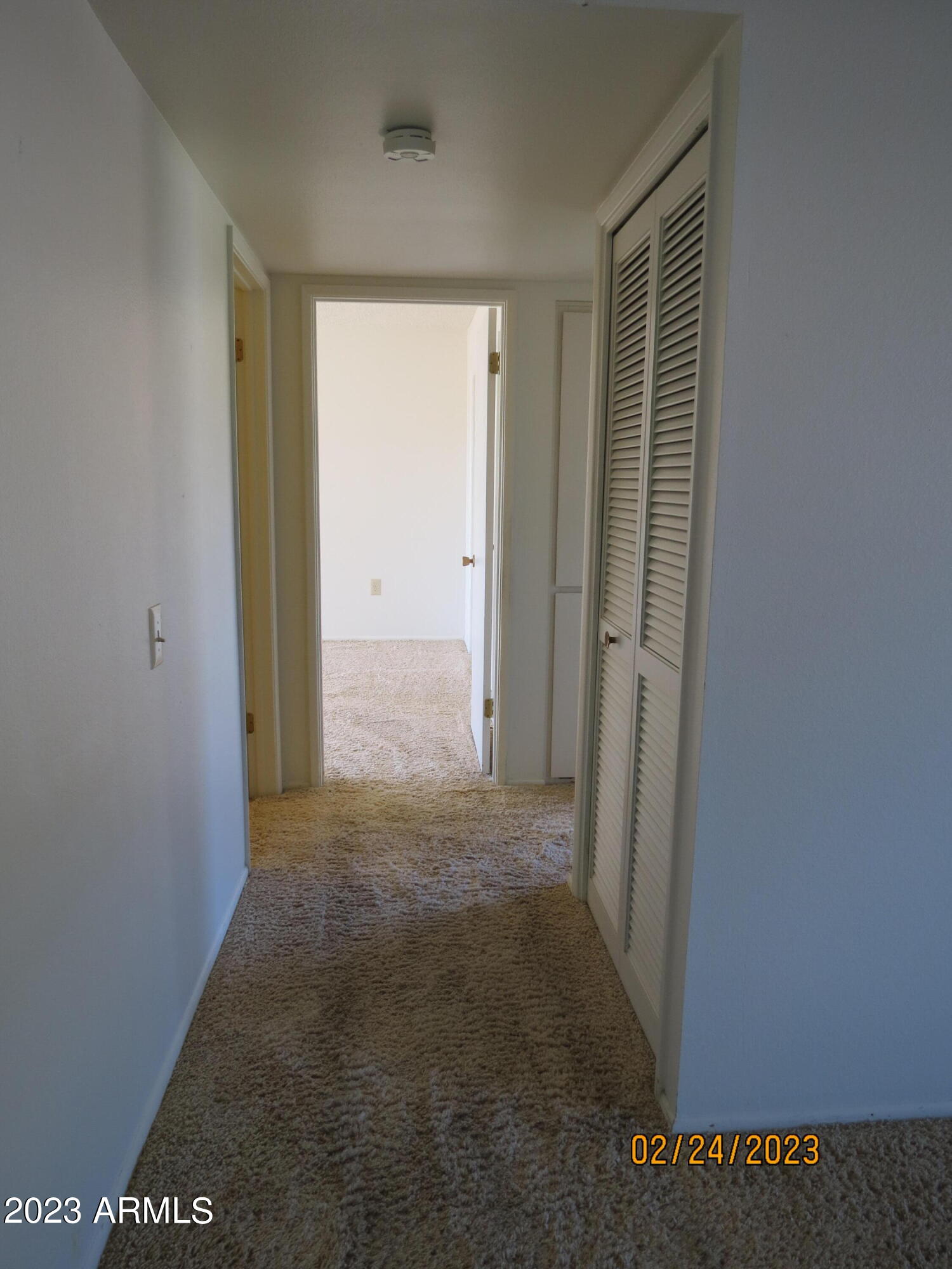 9533 W Oak Ridge Drive