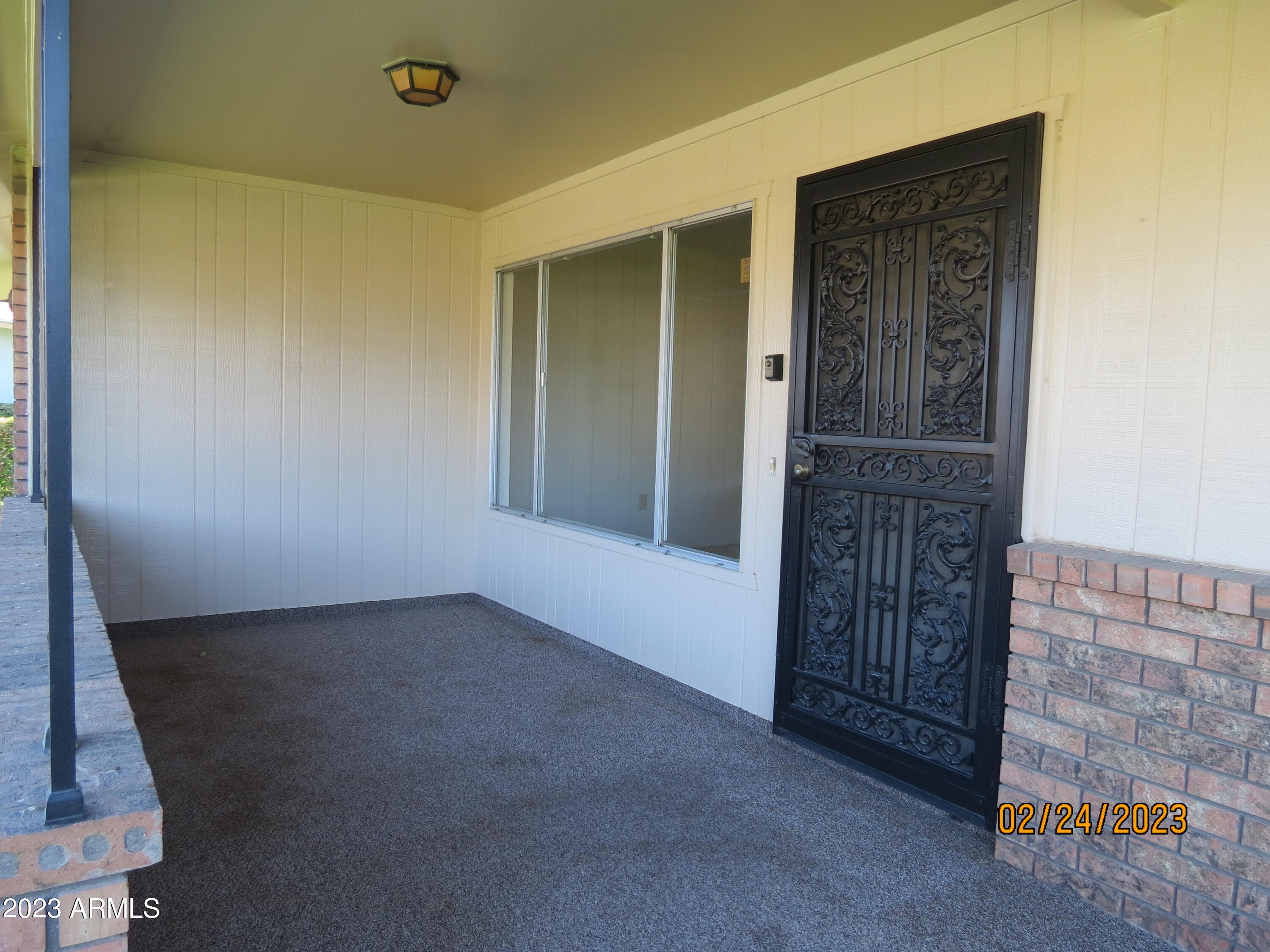 9533 W Oak Ridge Drive