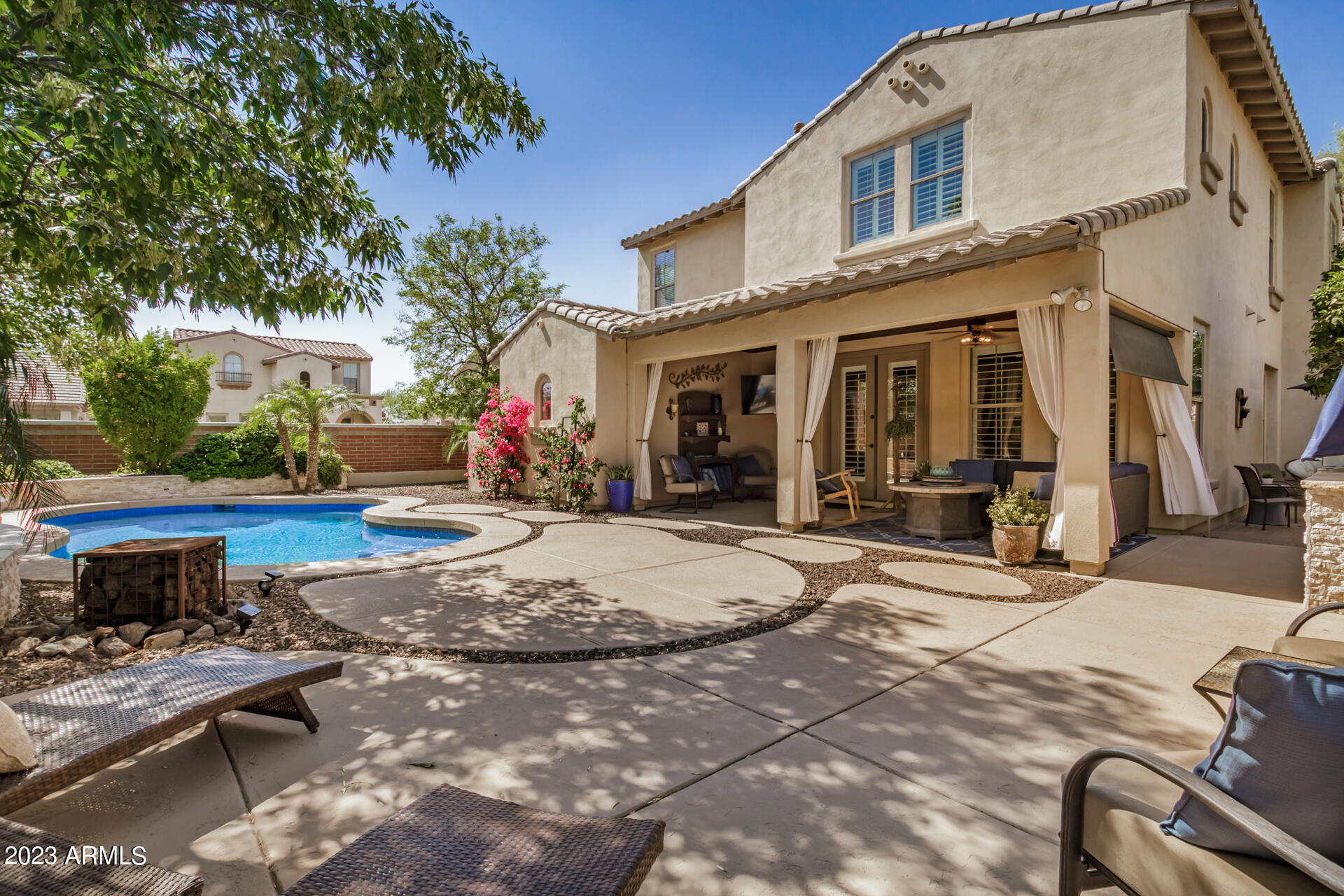 15437 W ALEXANDRIA Way