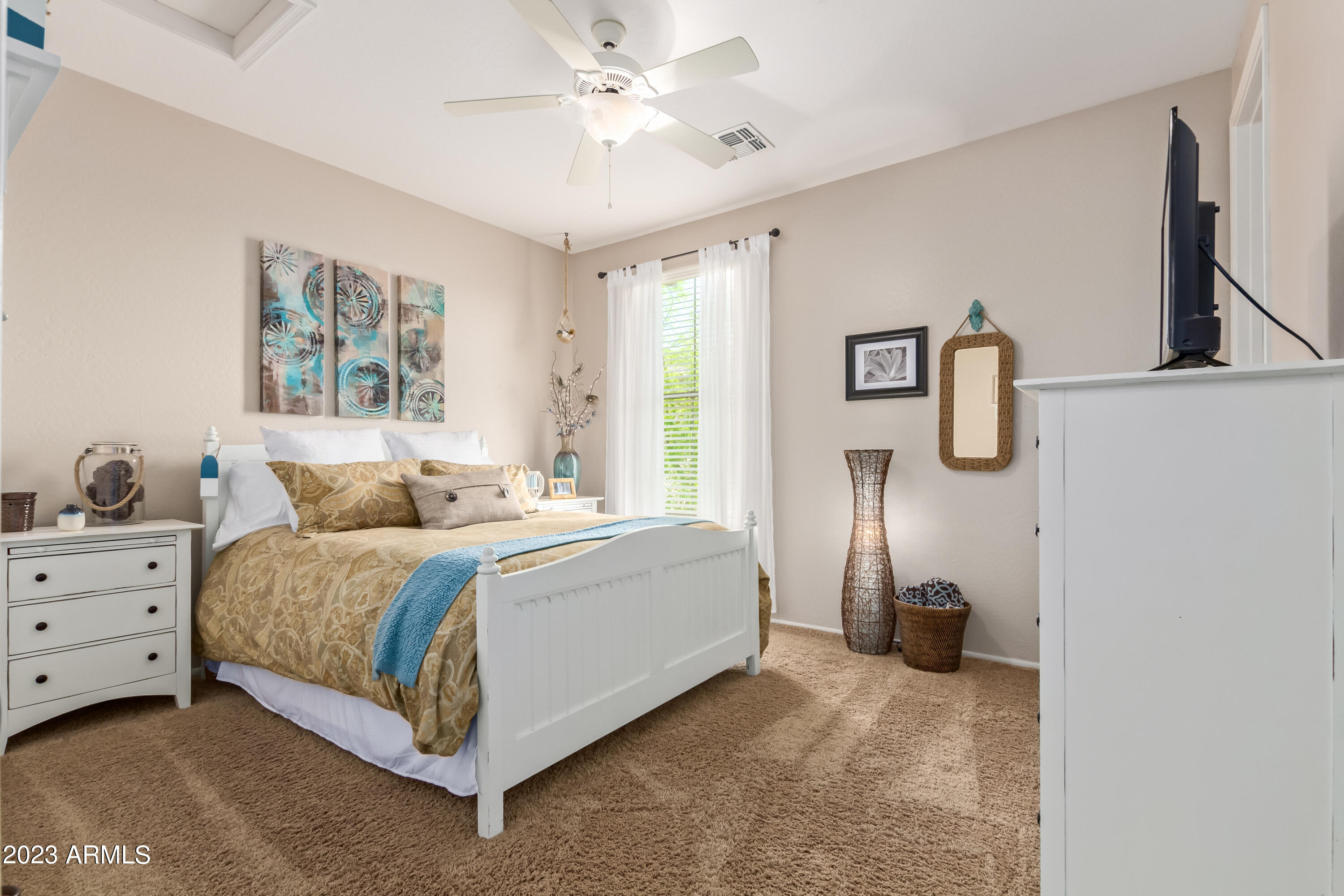 15437 W ALEXANDRIA Way