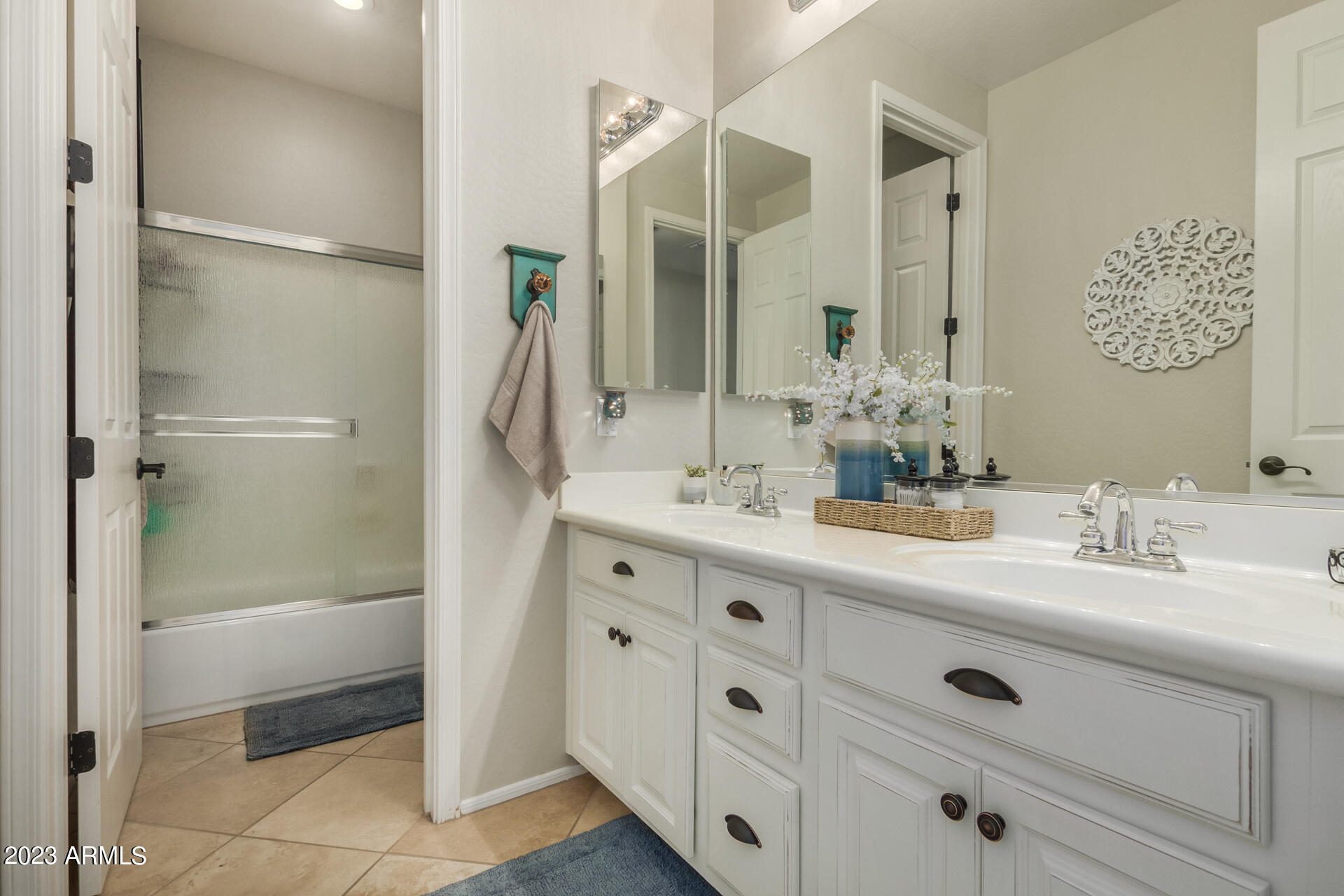 15437 W ALEXANDRIA Way