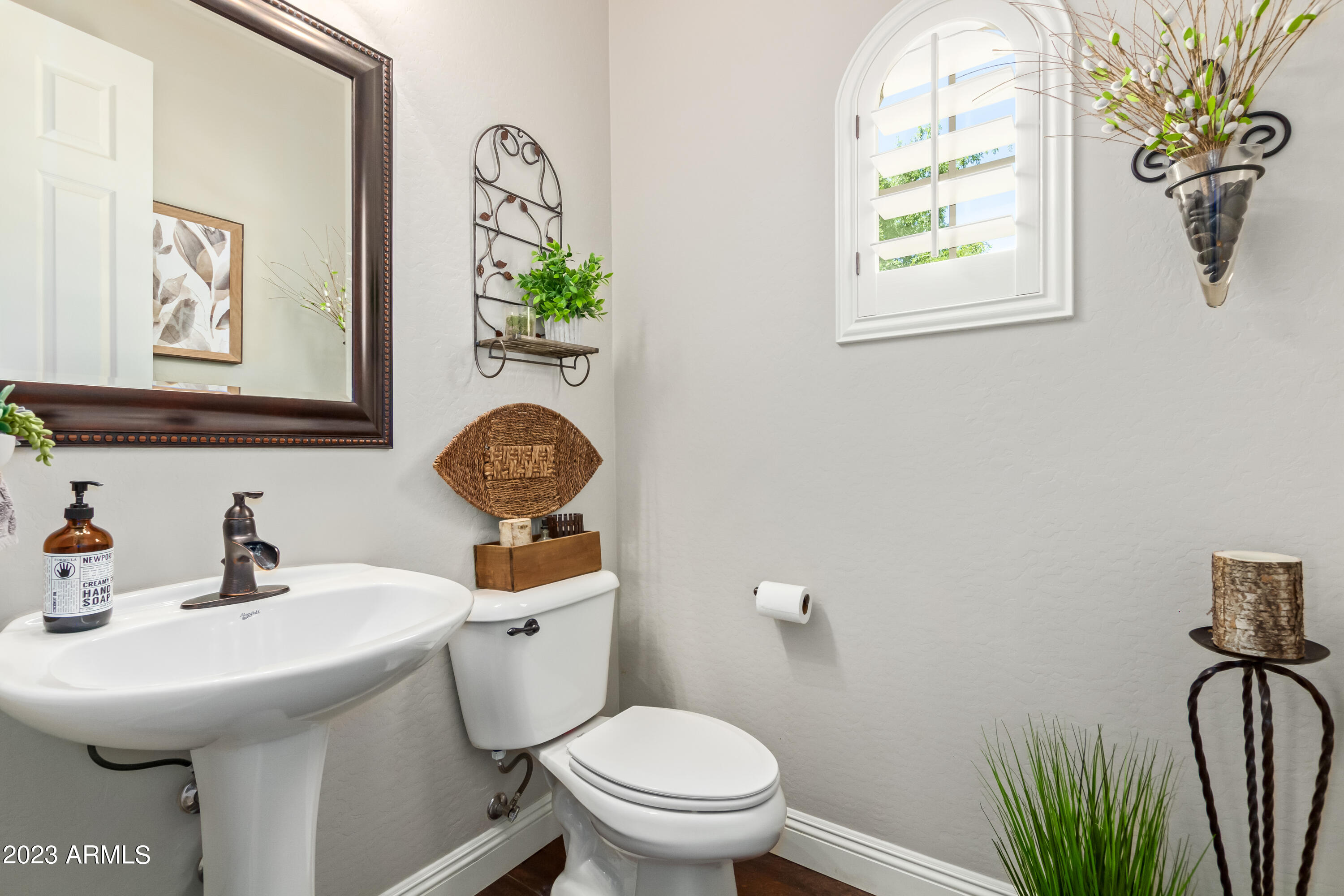 15437 W ALEXANDRIA Way