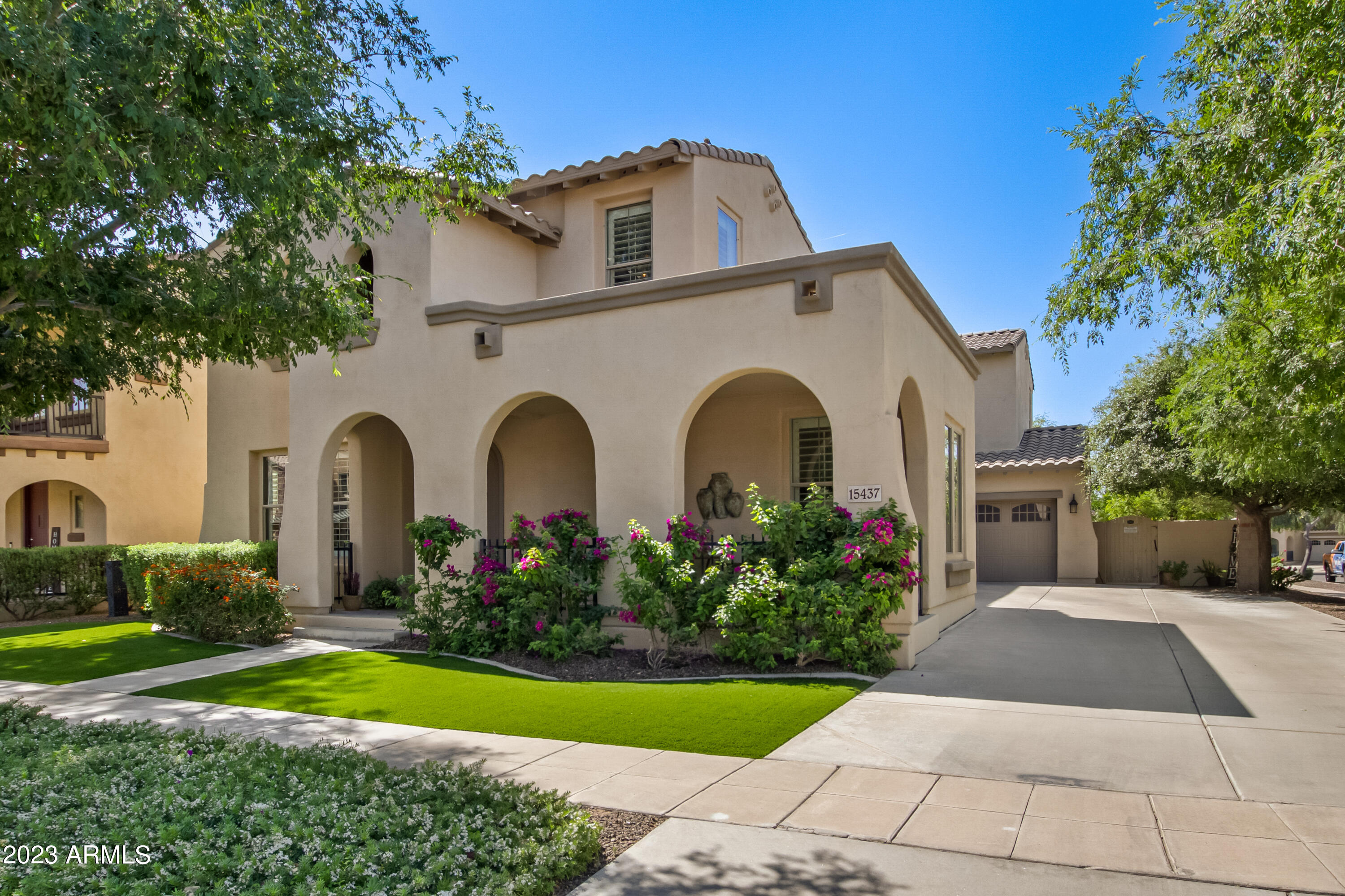 15437 W ALEXANDRIA Way