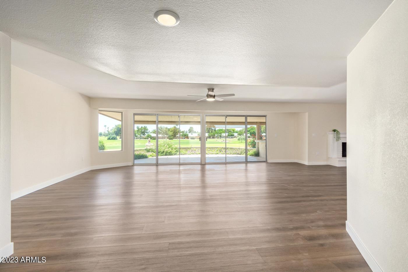 12439 W BANYAN Drive