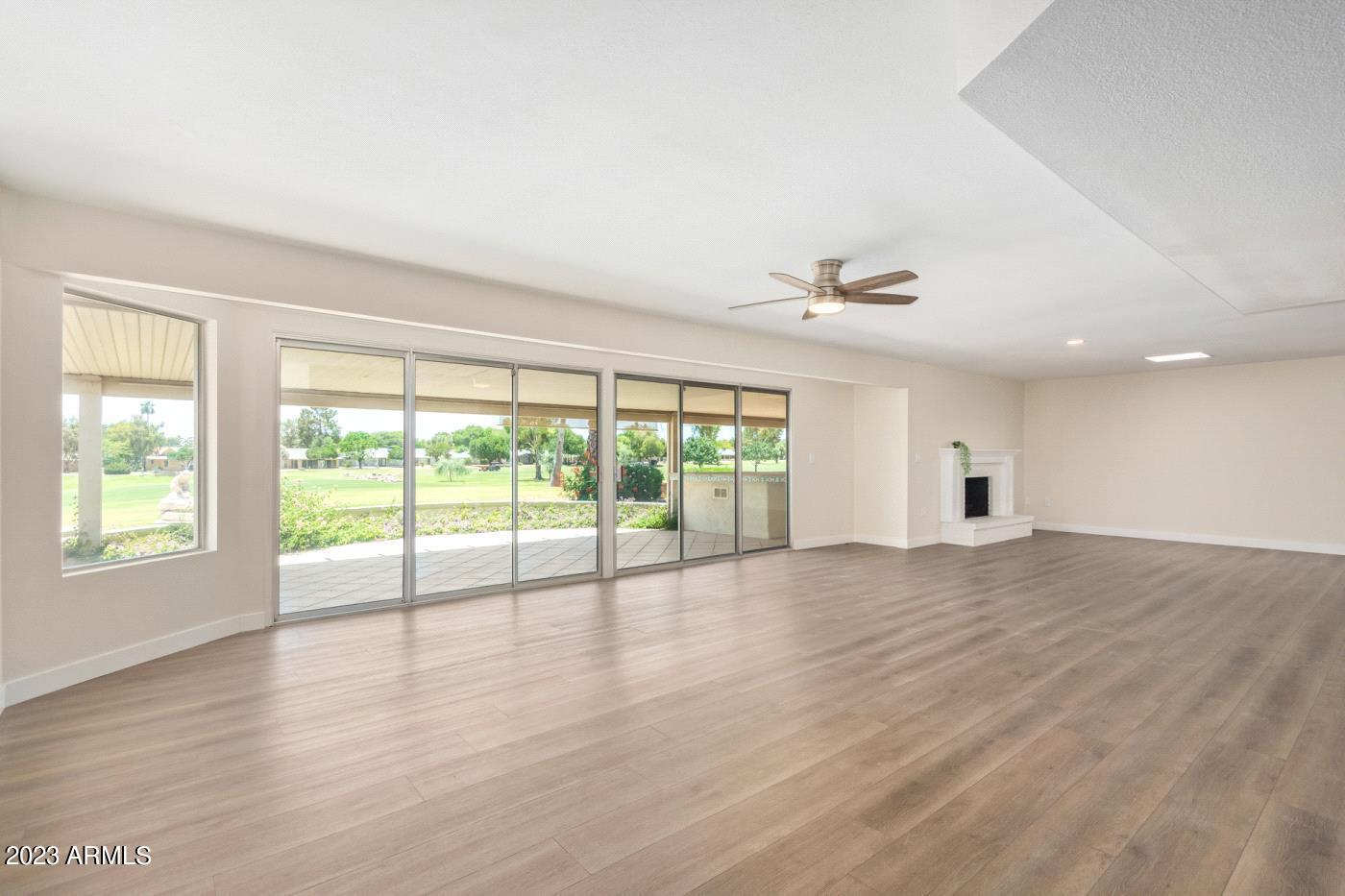 12439 W BANYAN Drive