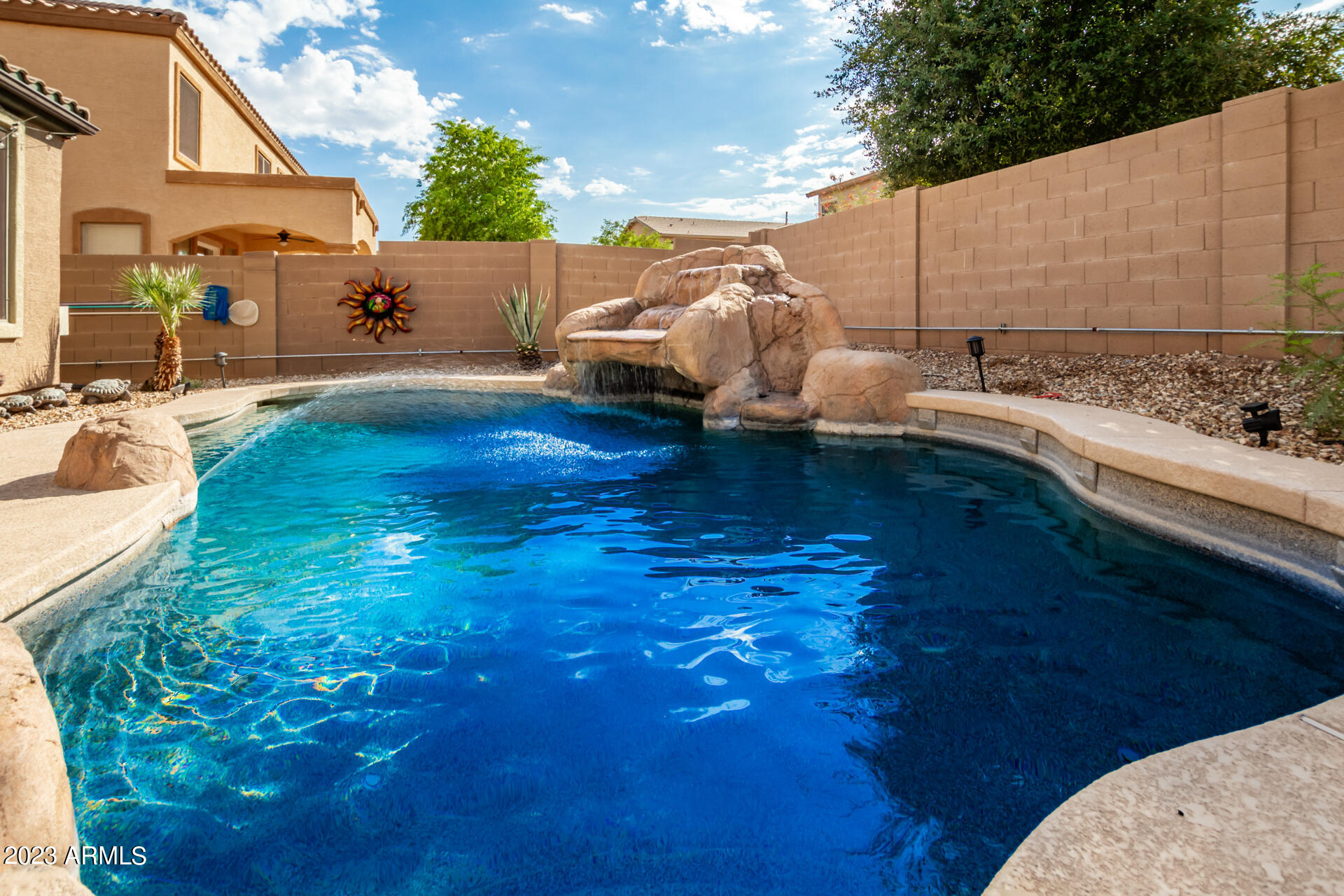 14668 N 138TH Avenue