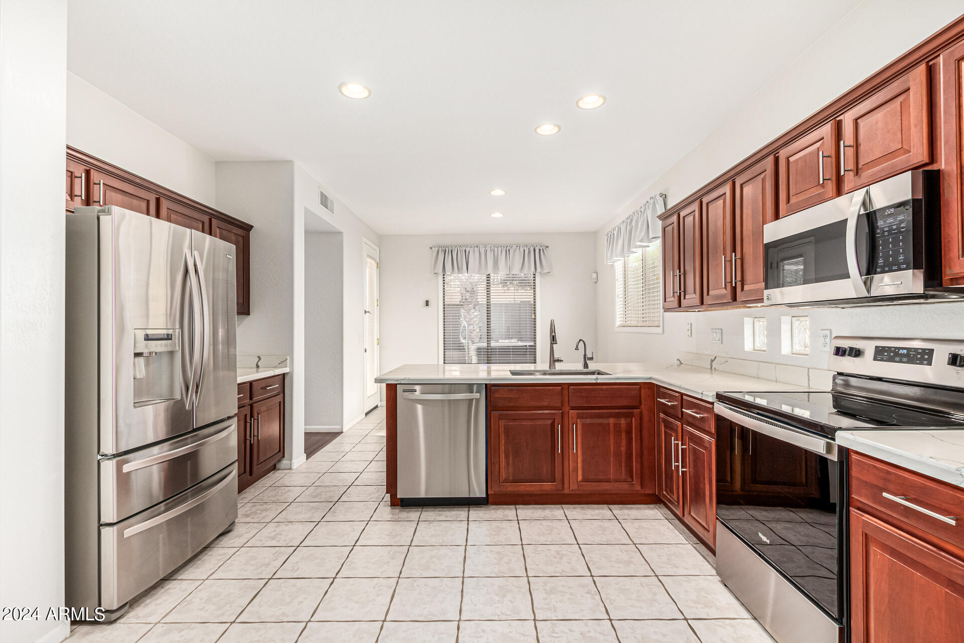 14668 N 138TH Avenue