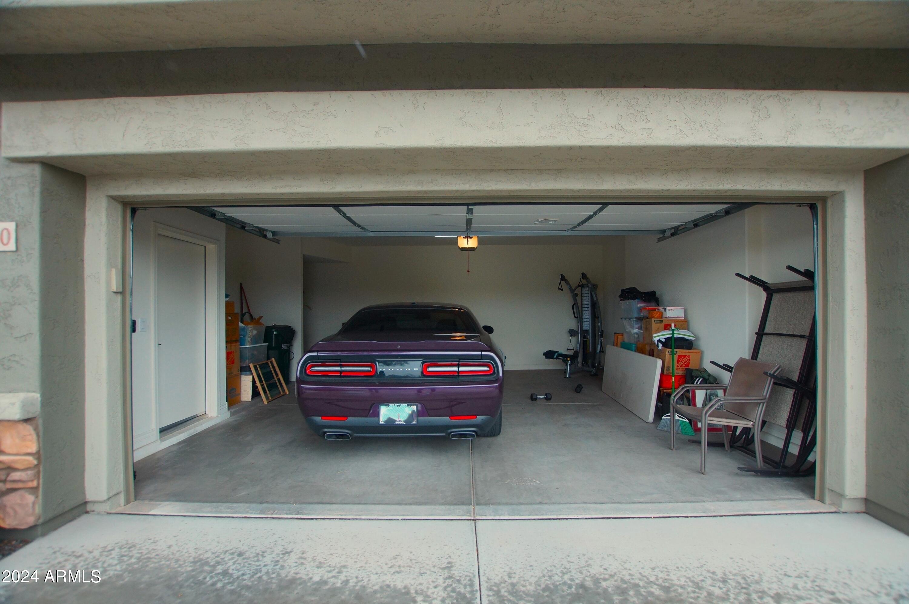 2425 W BRONCO BUTTE Trail # 2040