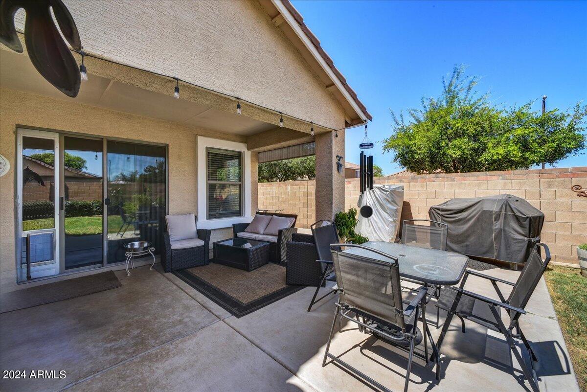 14258 W CORRINE Drive