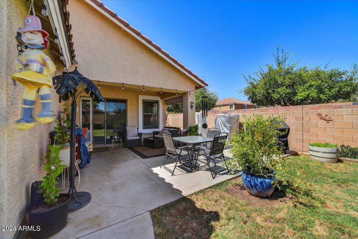 14258 W CORRINE Drive