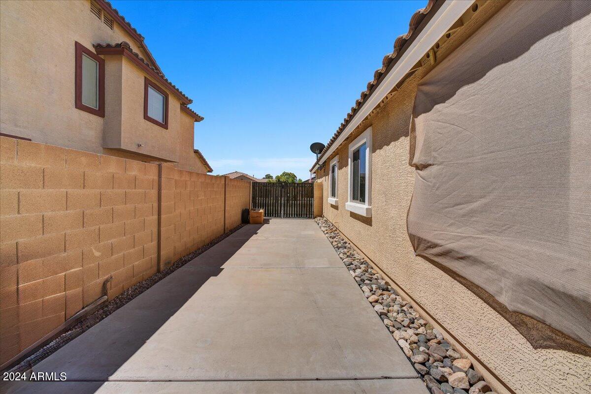 14258 W CORRINE Drive