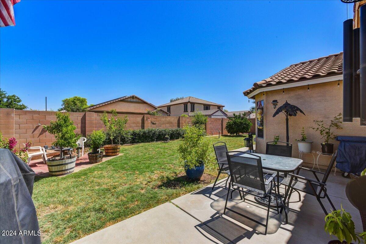 14258 W CORRINE Drive