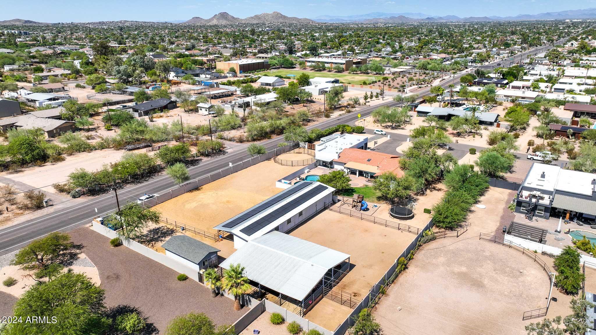 4001 E BERYL Lane
