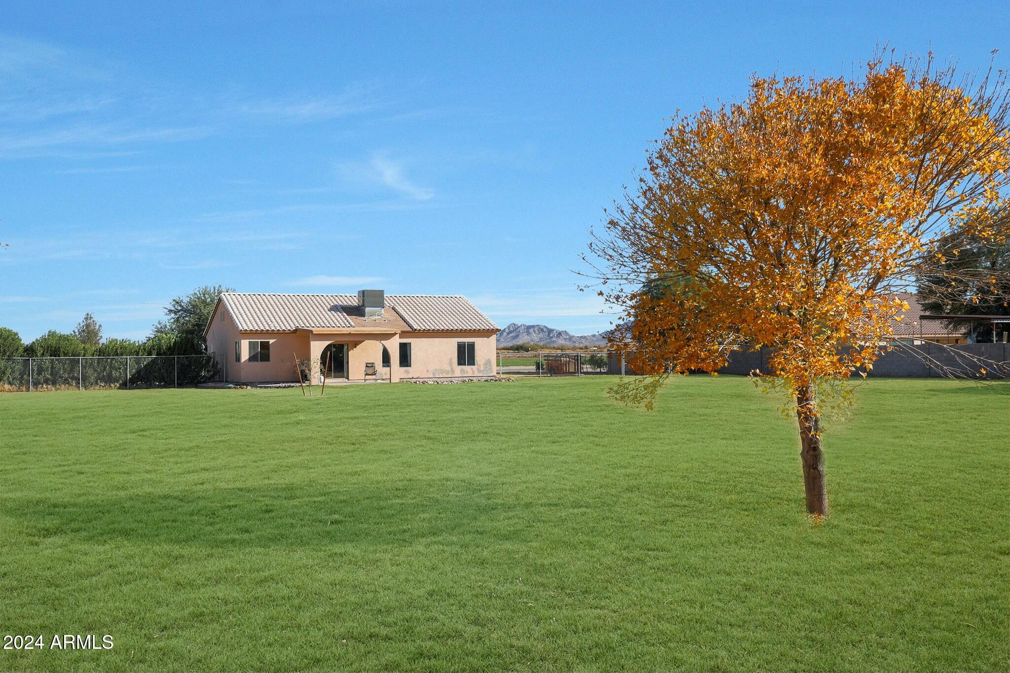 10516 S 271ST Avenue