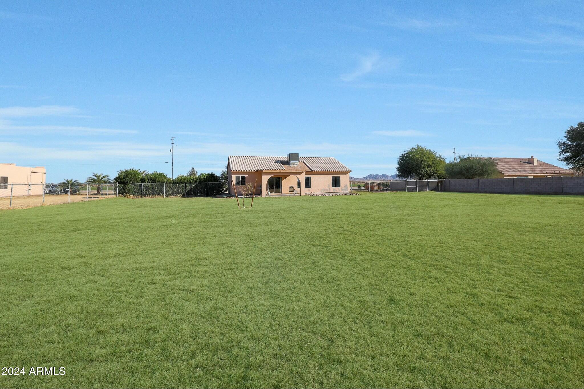 10516 S 271ST Avenue