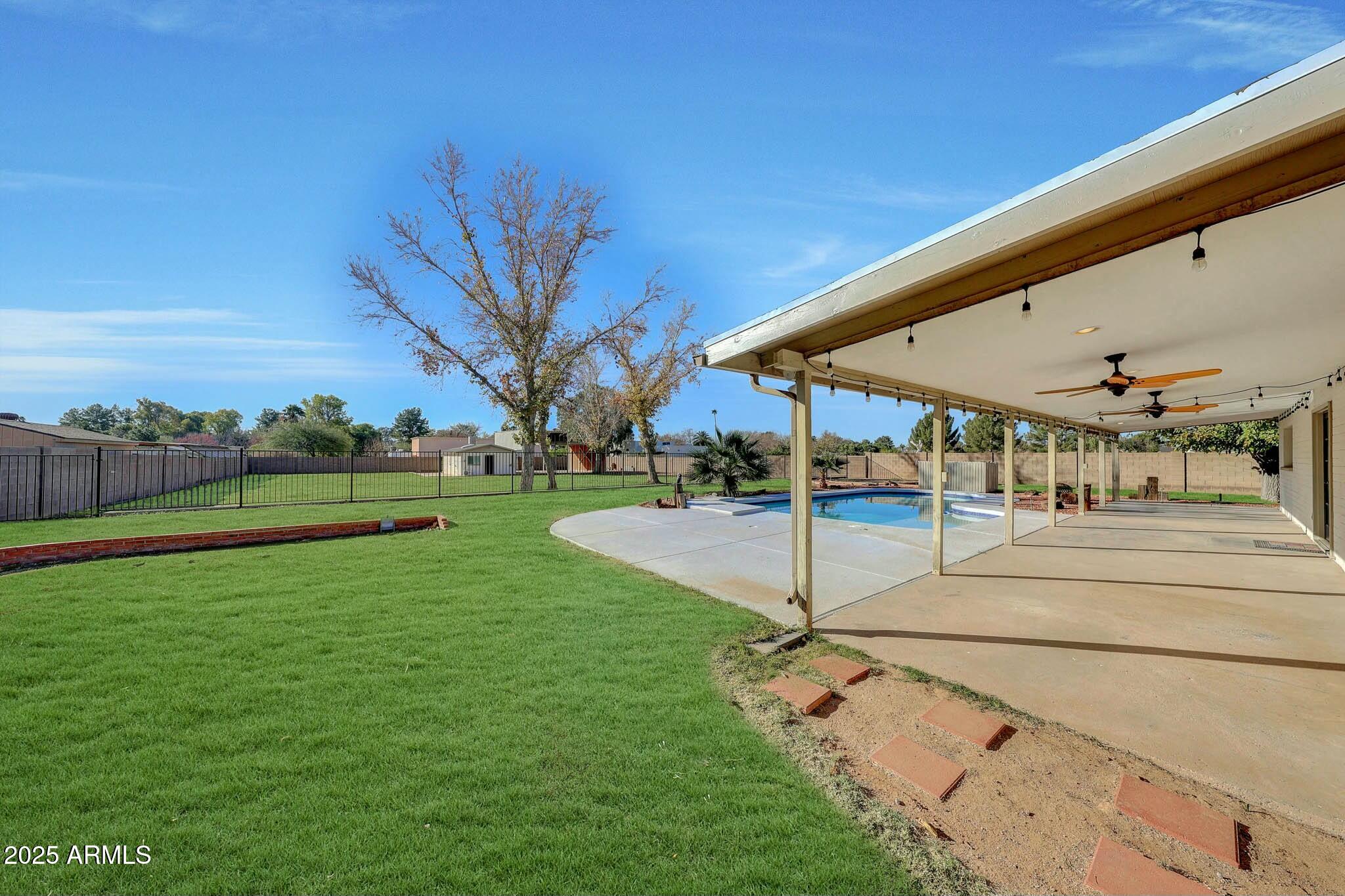 5301 E EMILE ZOLA Avenue