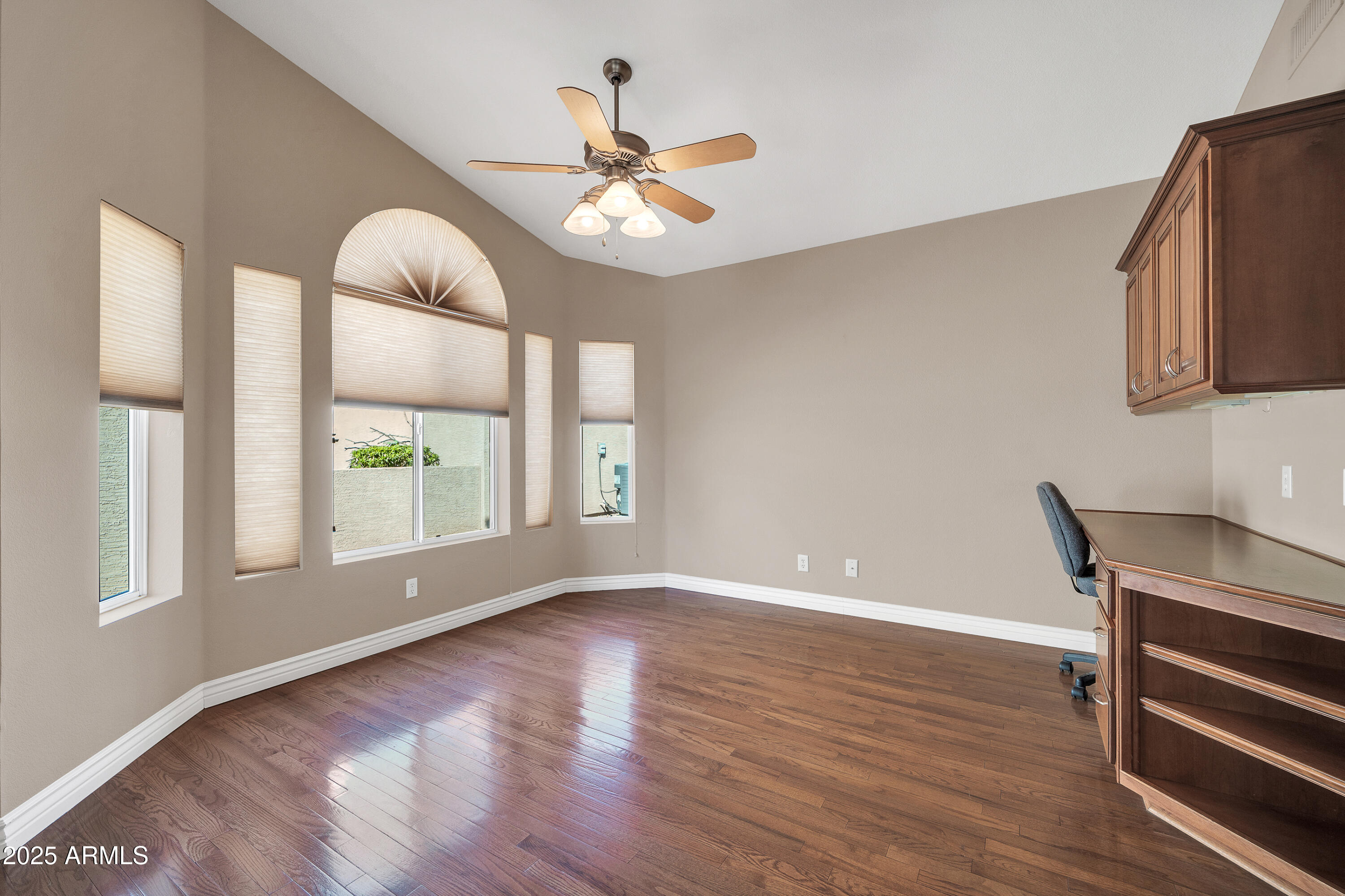 14949 W ROBSON Circle