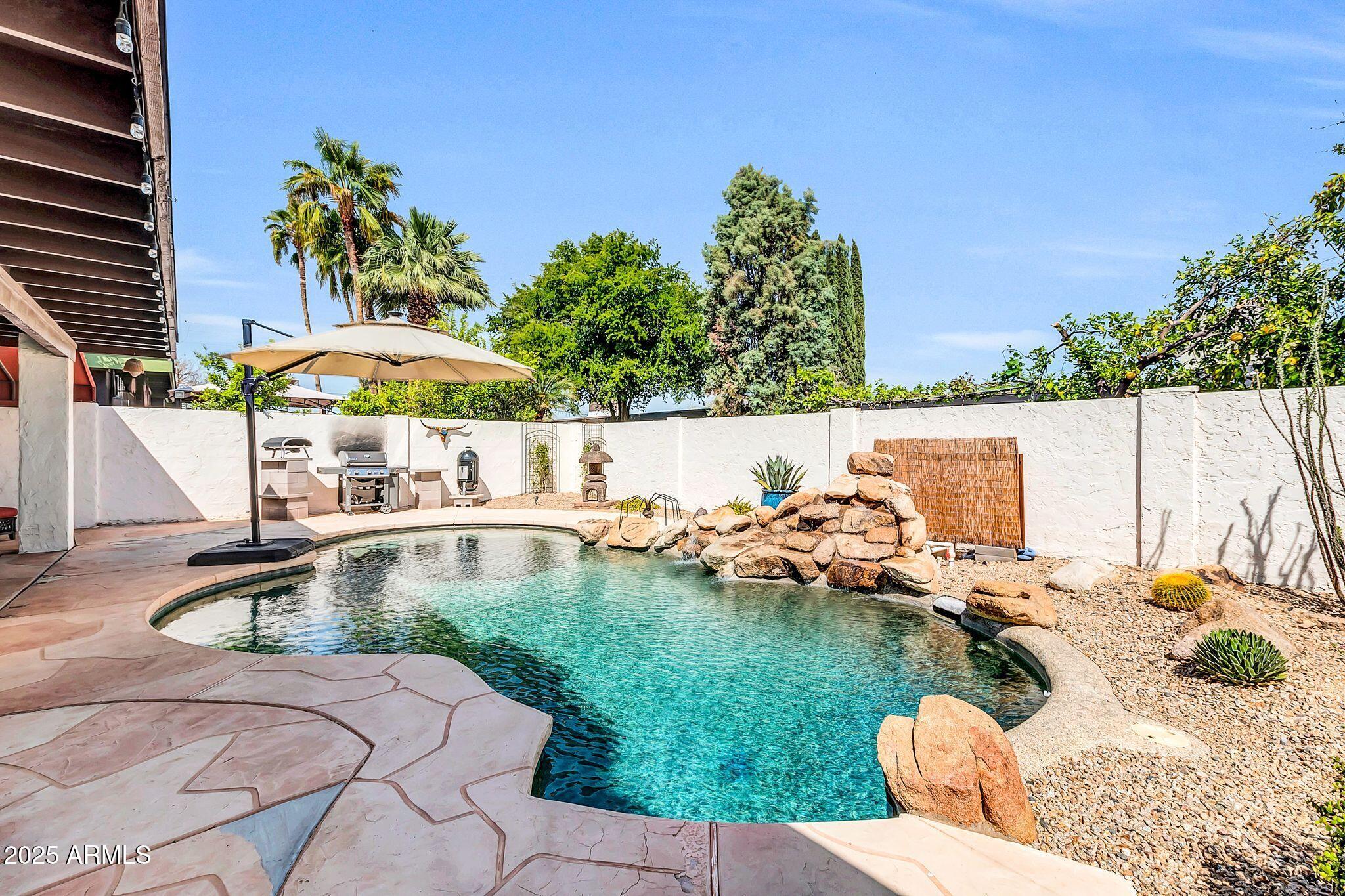 4008 E ALAN Lane