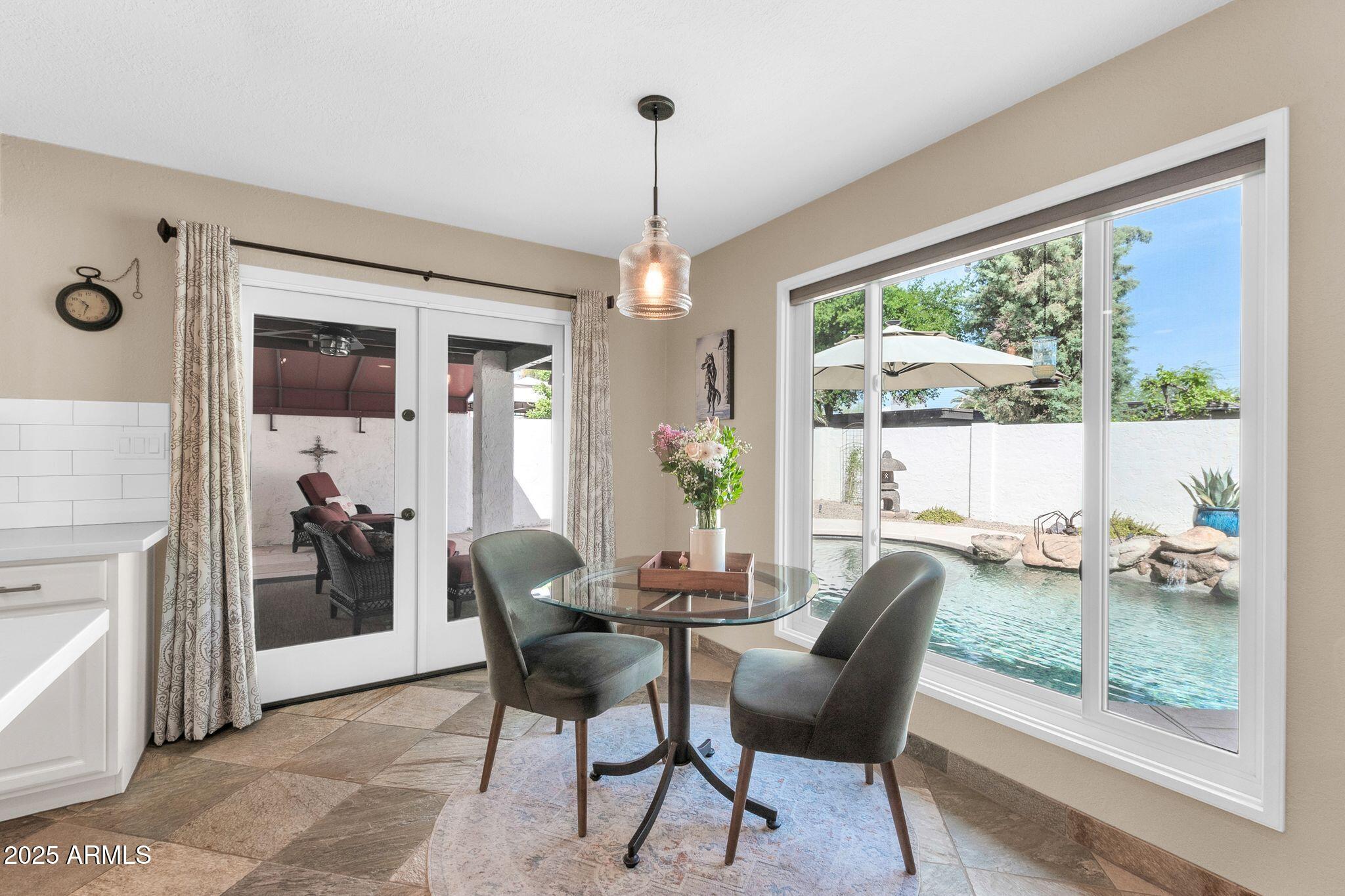 4008 E ALAN Lane