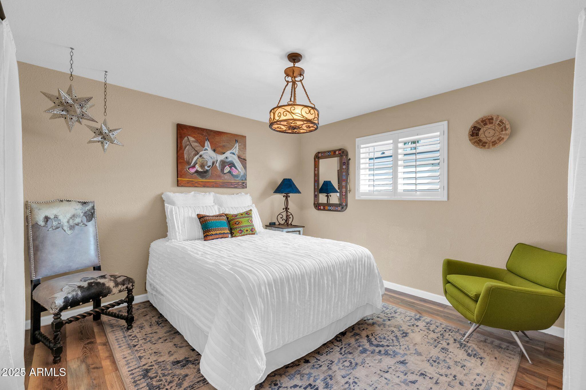 4008 E ALAN Lane