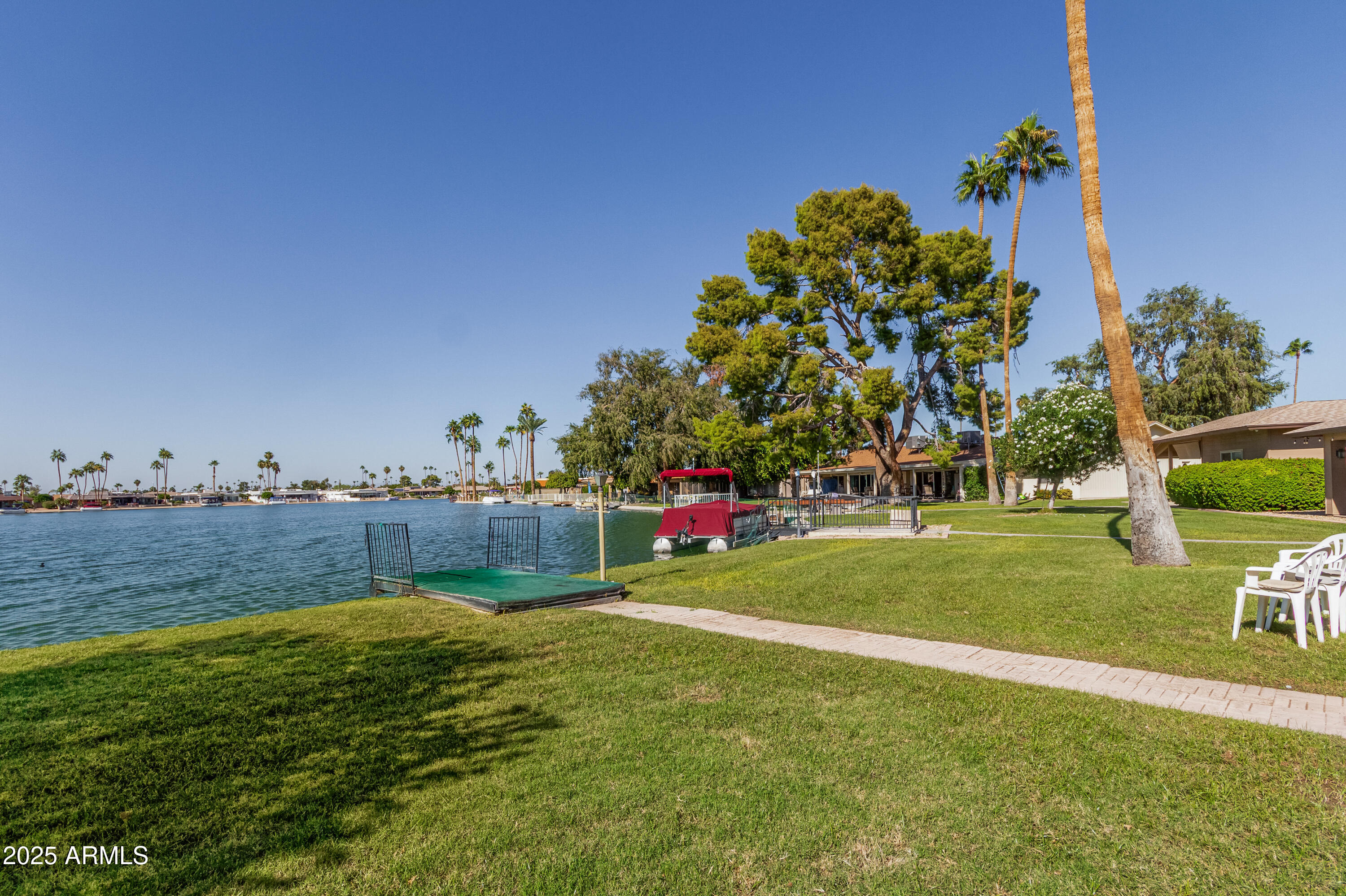 10012 W BOLIVAR Drive