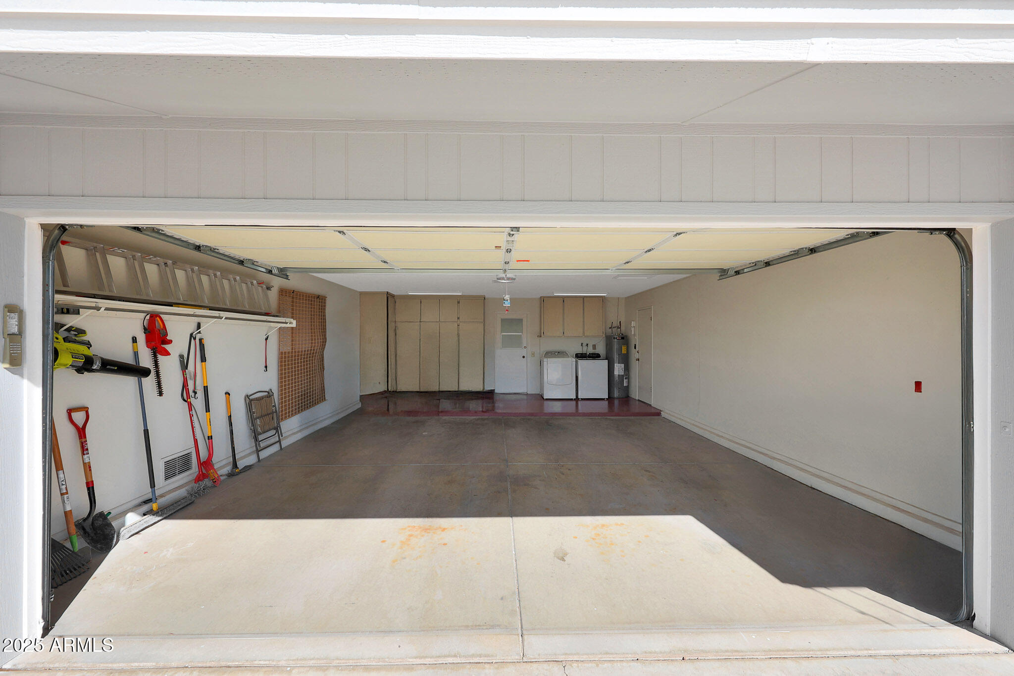 10754 W BROOKSIDE Drive