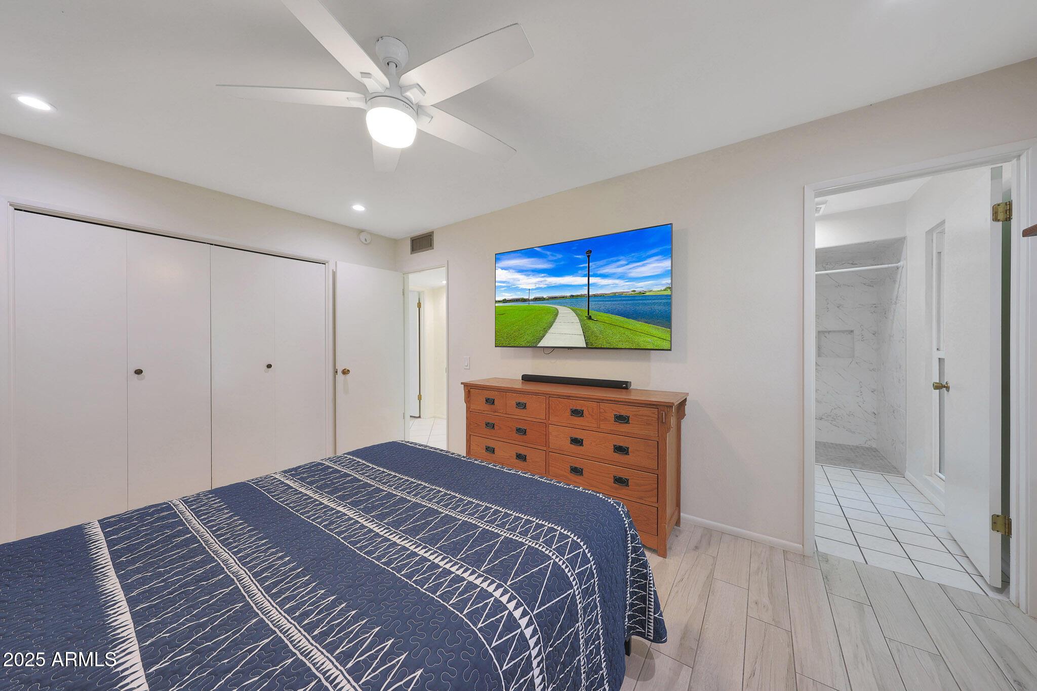 10754 W BROOKSIDE Drive