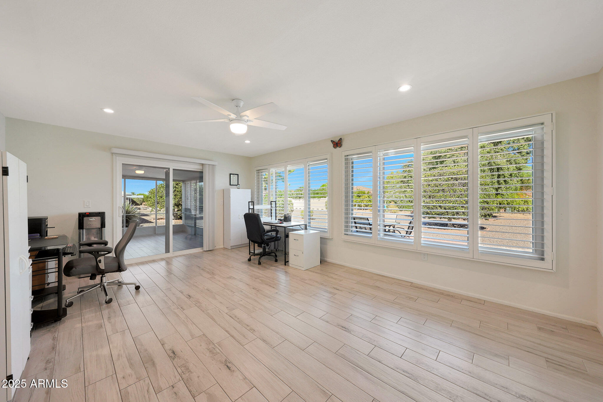 10754 W BROOKSIDE Drive