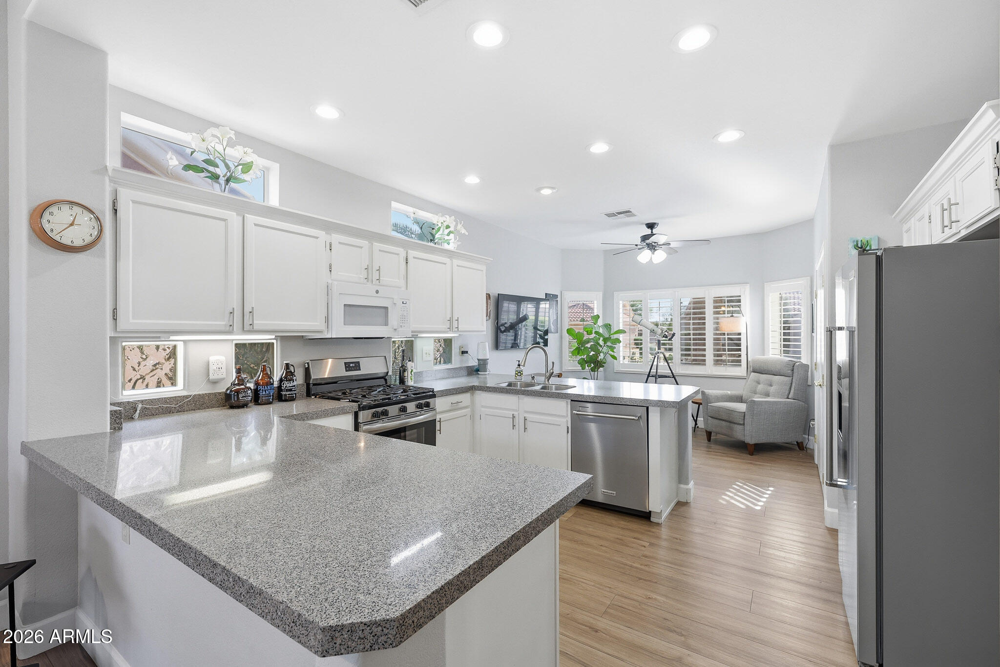 14102 W TERRITORIAL Lane