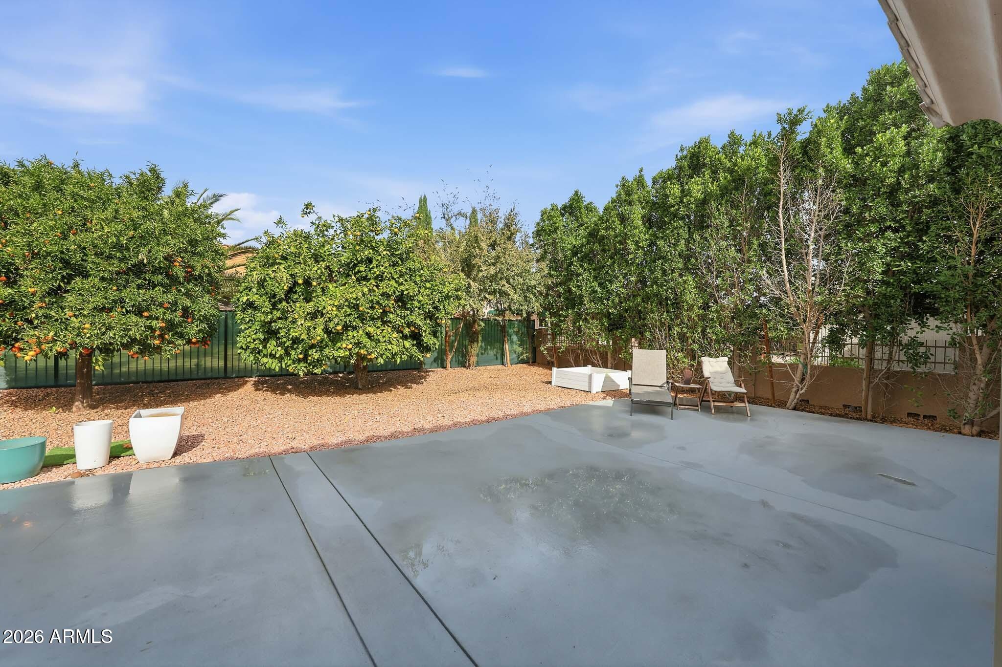 14102 W TERRITORIAL Lane