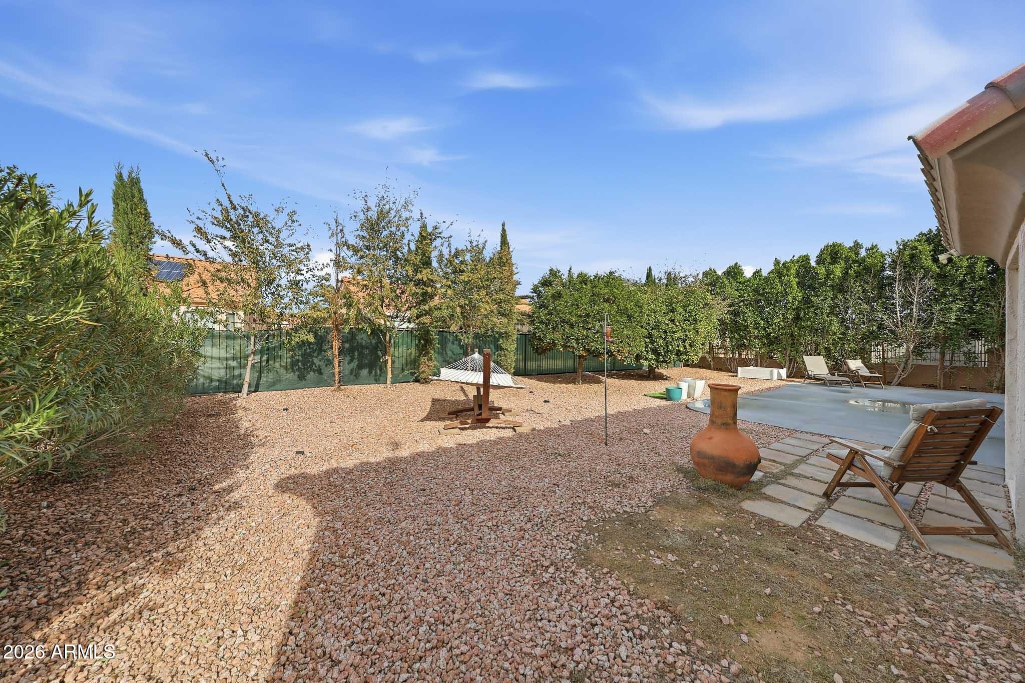 14102 W TERRITORIAL Lane