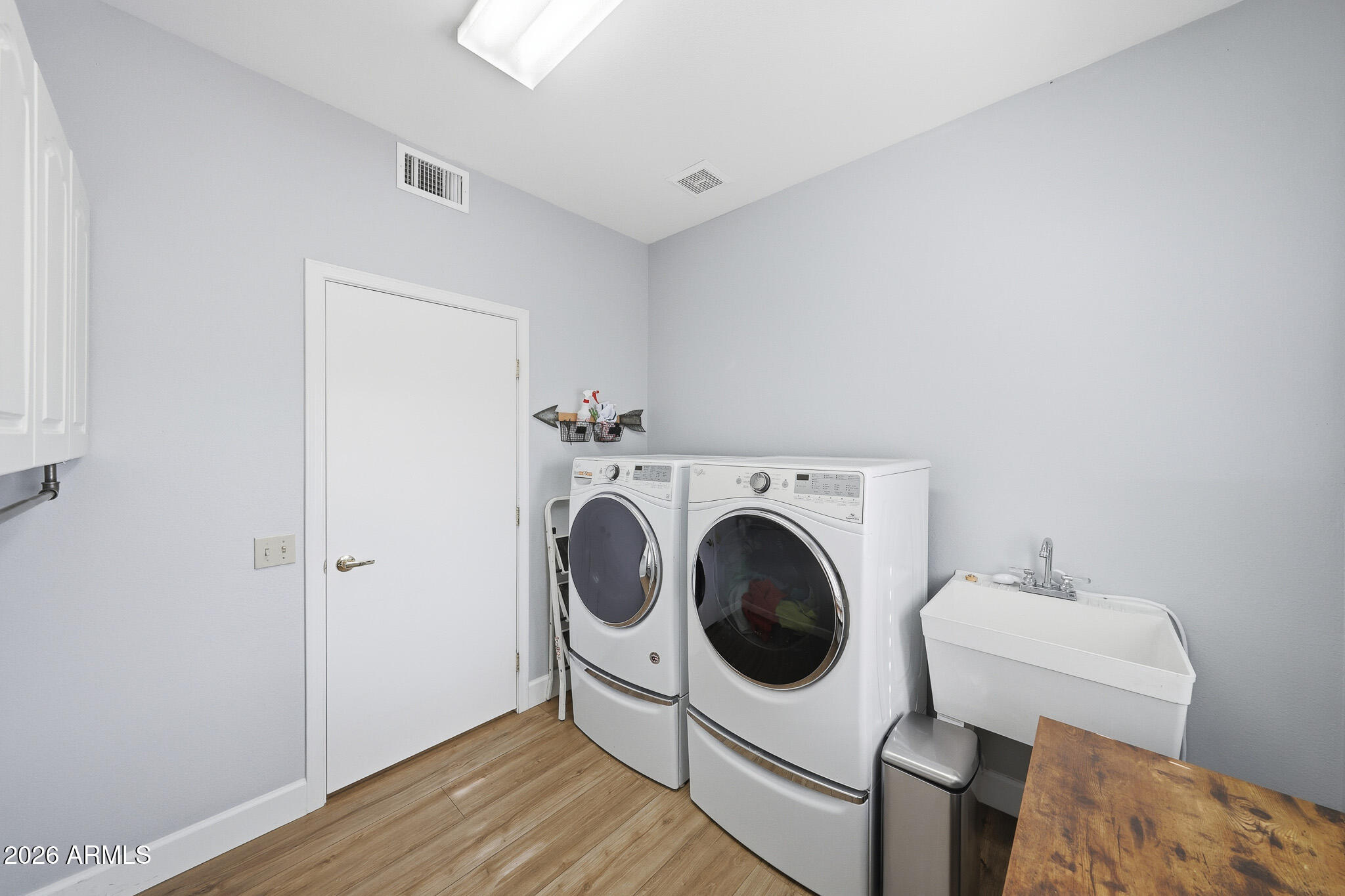 14102 W TERRITORIAL Lane