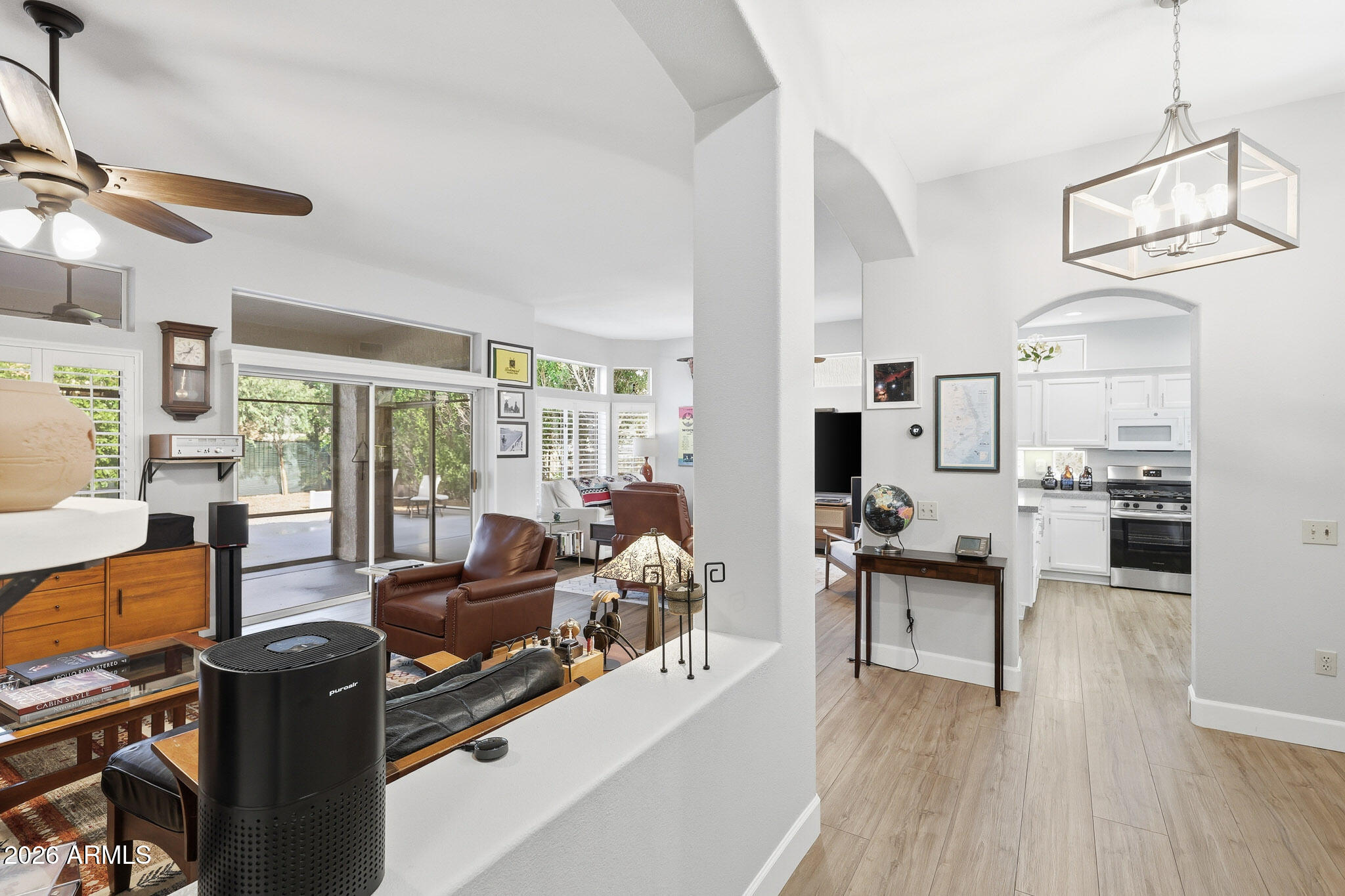 14102 W TERRITORIAL Lane