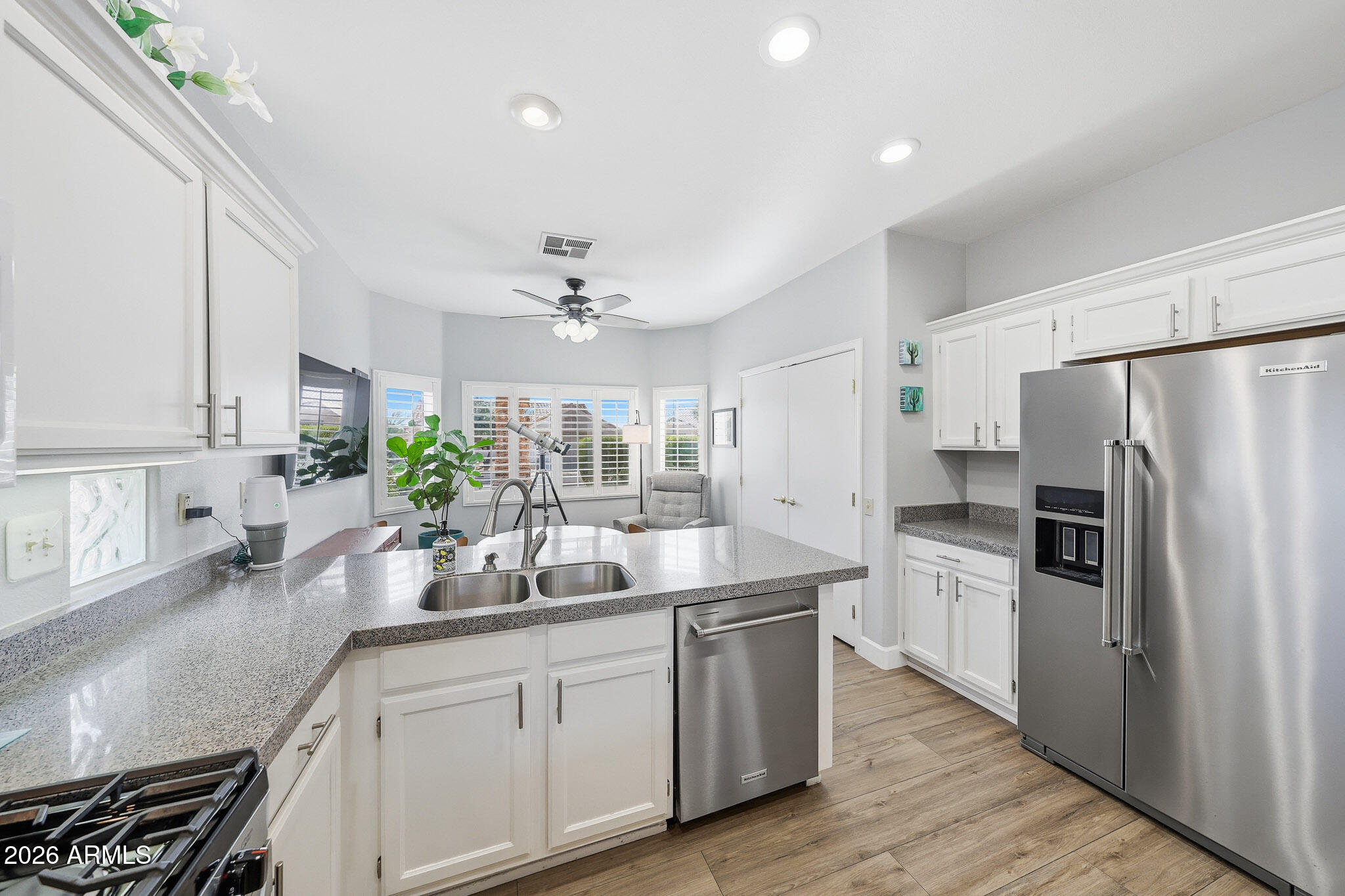 14102 W TERRITORIAL Lane