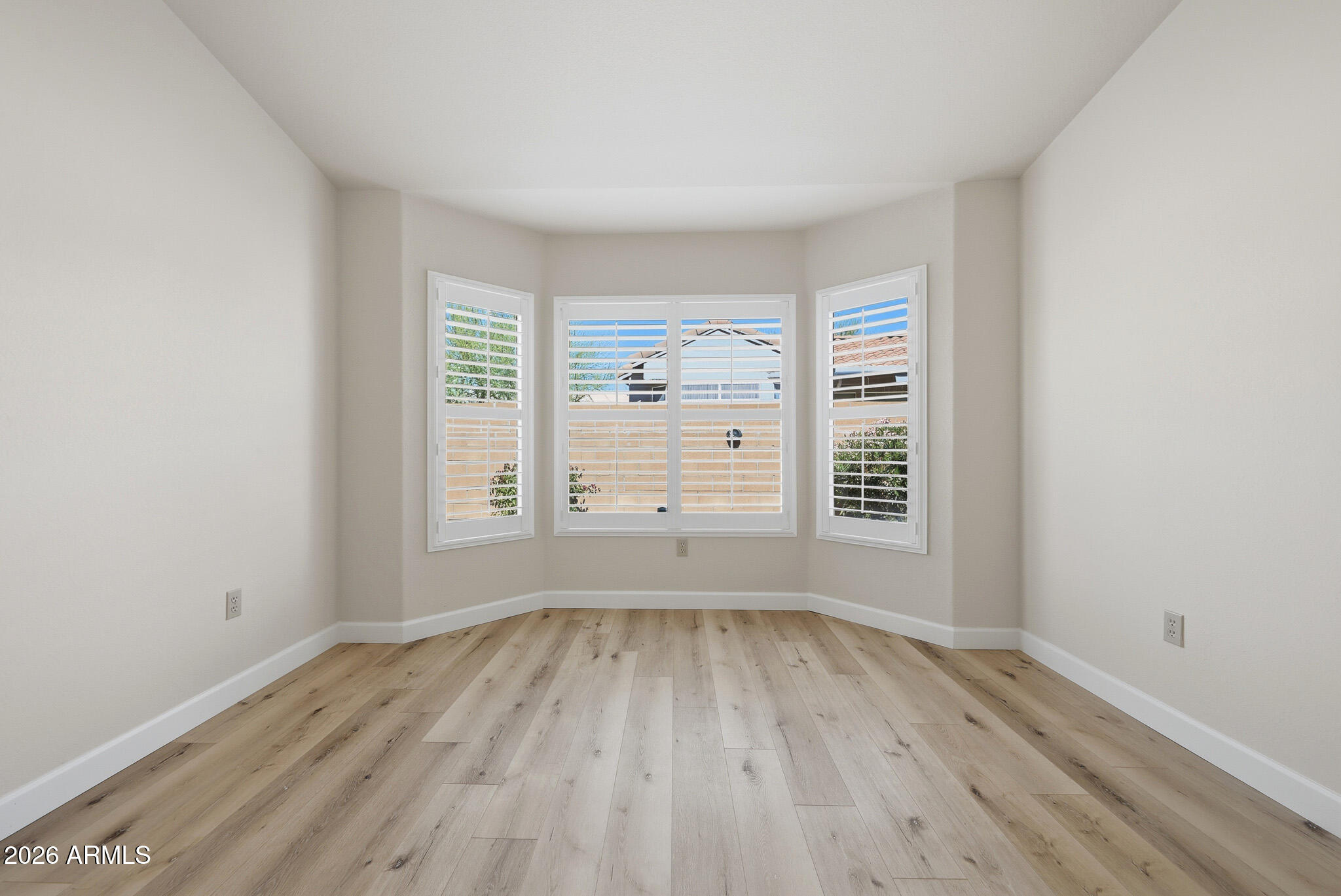 14326 W DOMINGO Lane