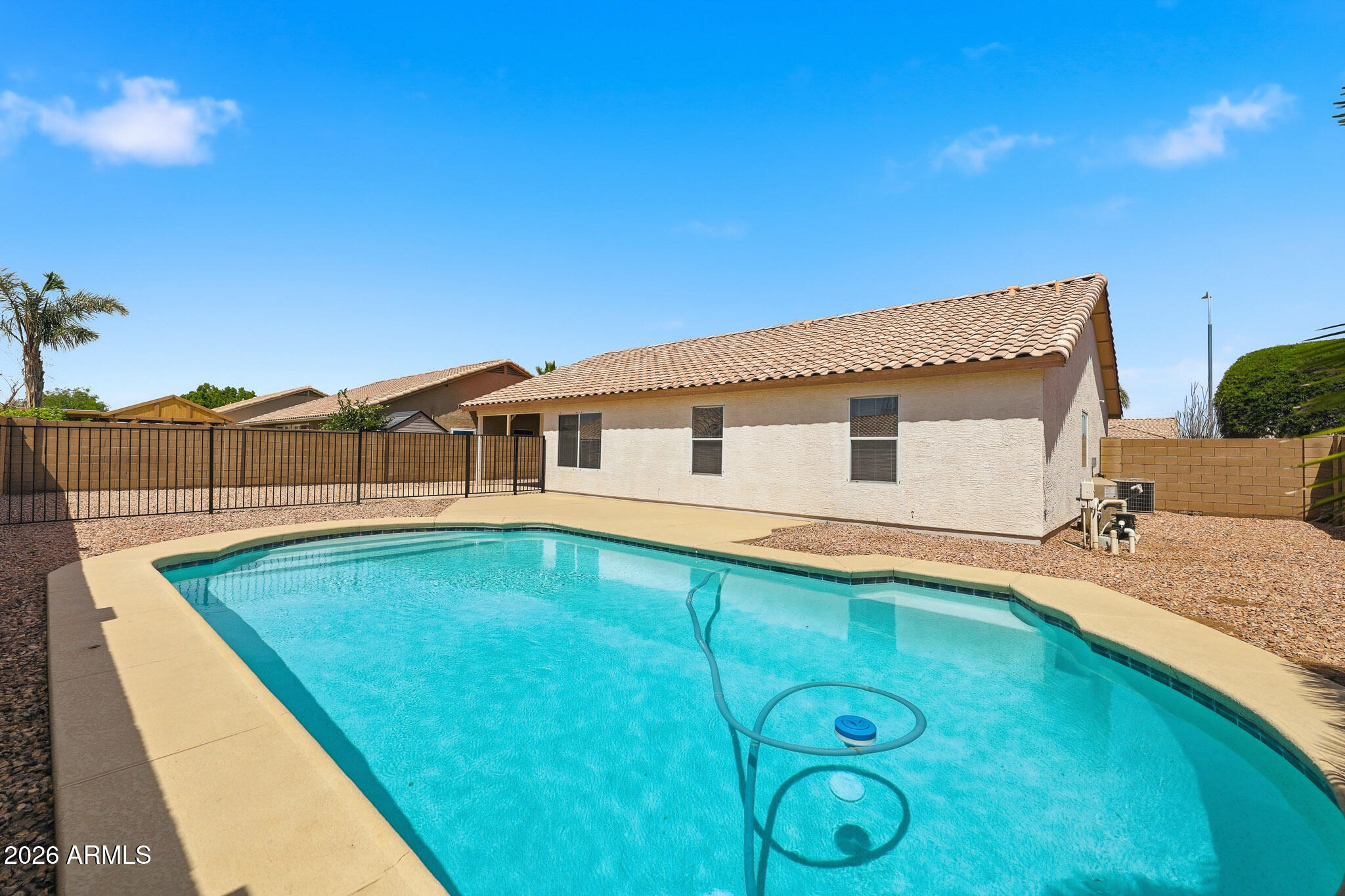 8817 W EL CAMINITO Drive