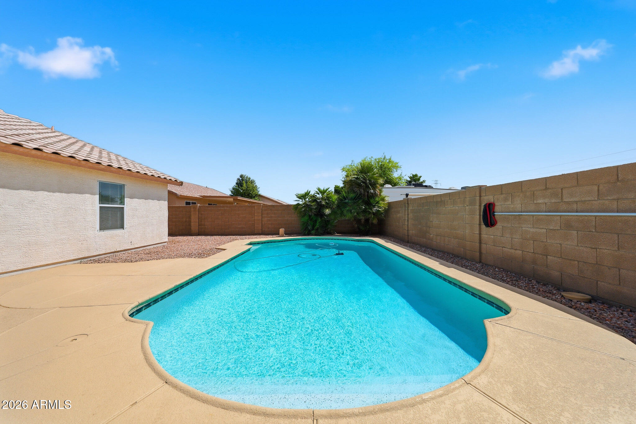 8817 W EL CAMINITO Drive