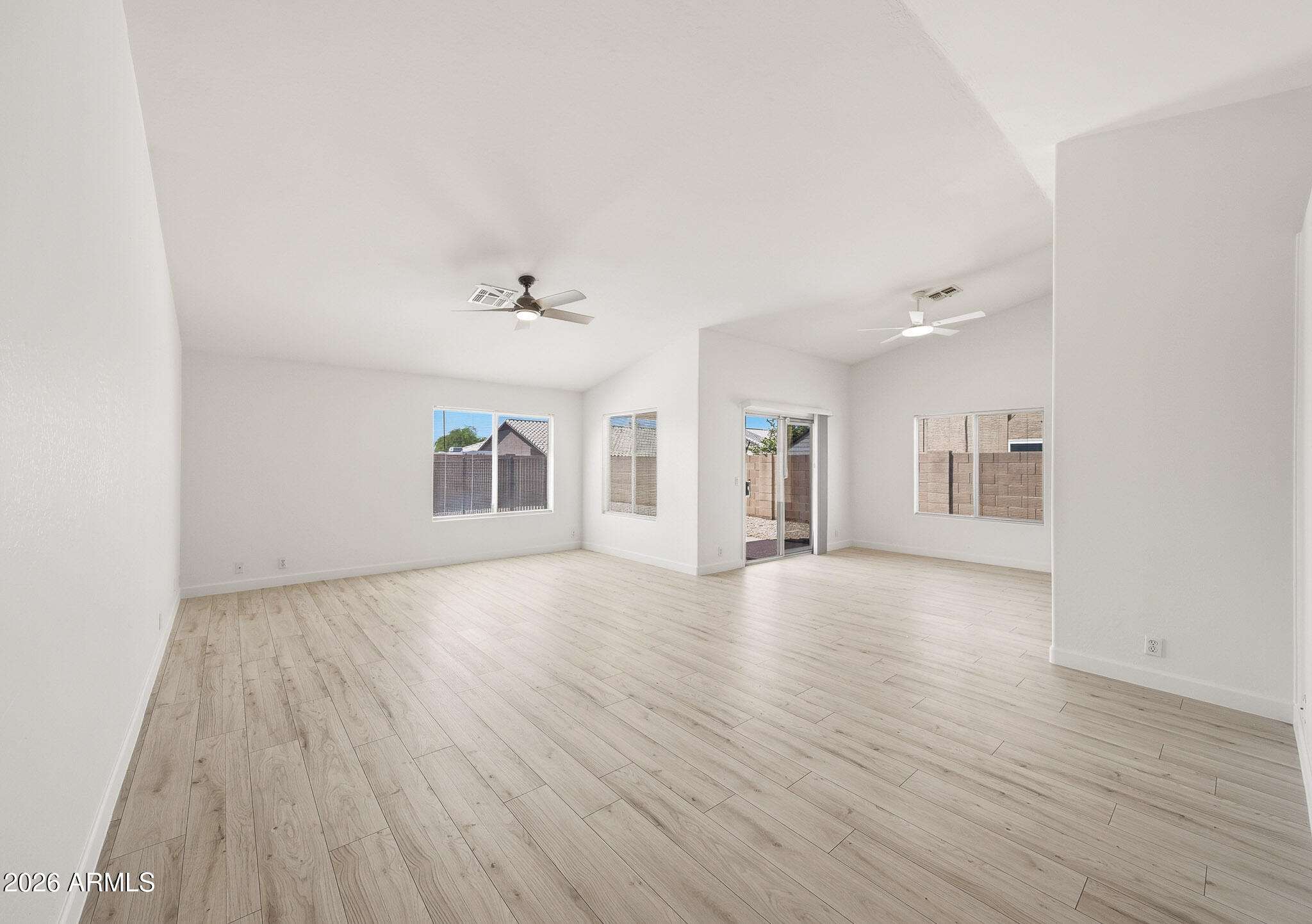 8817 W EL CAMINITO Drive