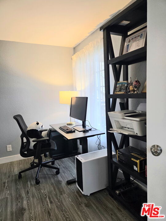 8805 Berkshire Way Unit: B