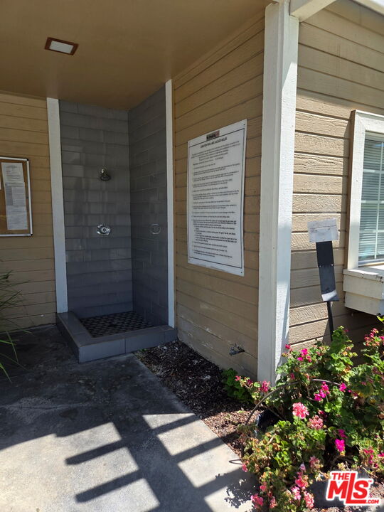 8805 Berkshire Way Unit: B