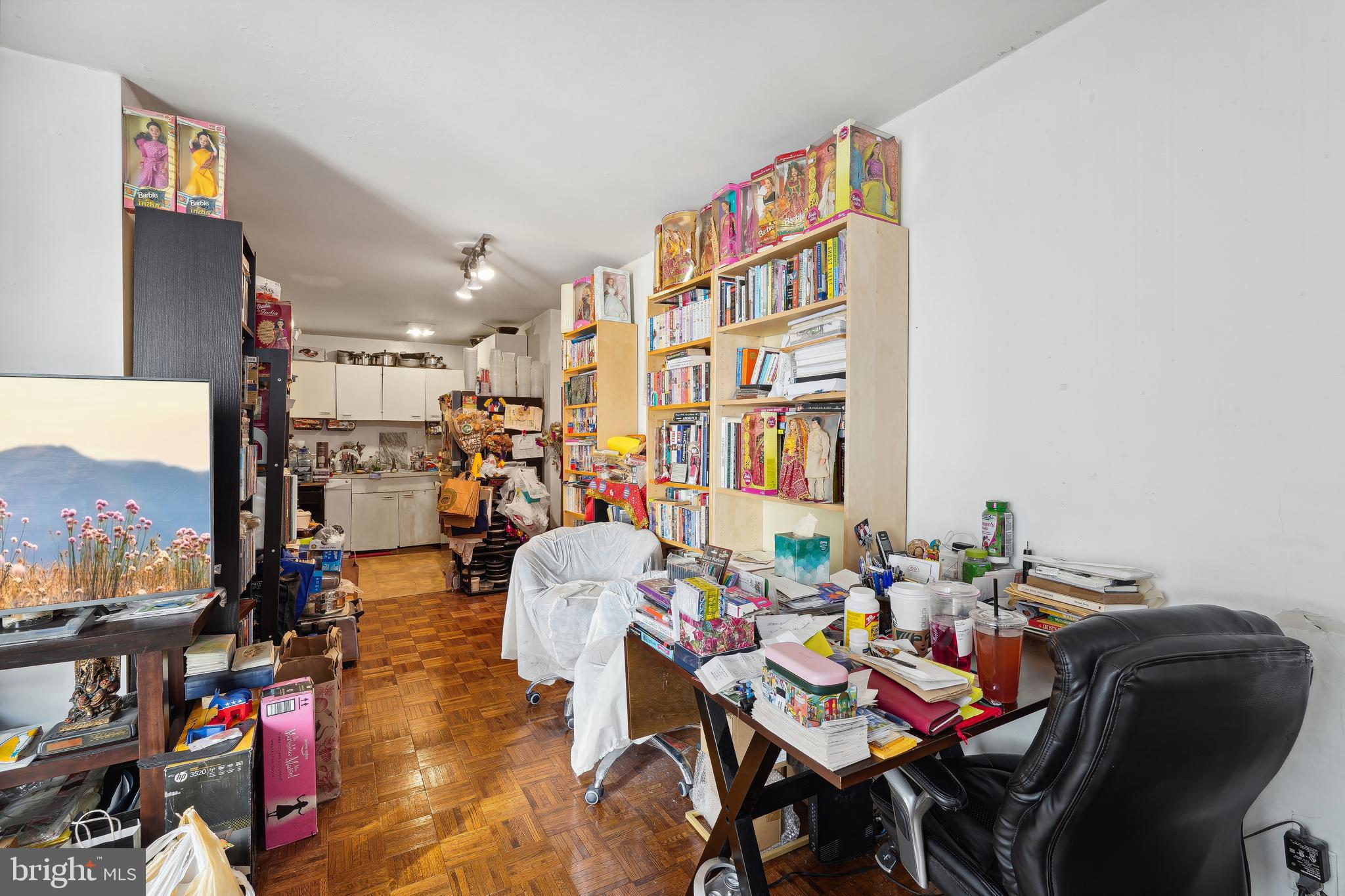 950 25TH STREET NW 425N