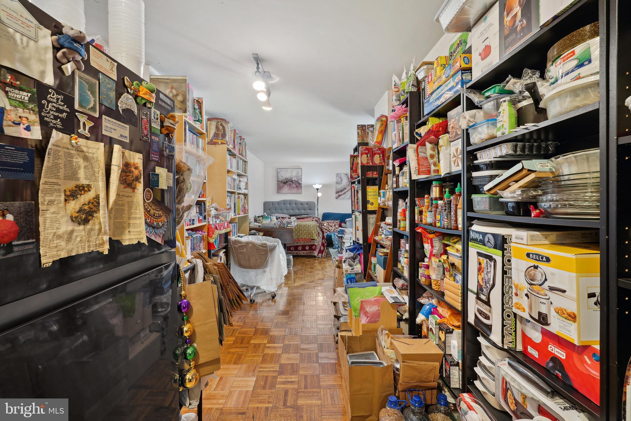 950 25TH STREET NW 425N