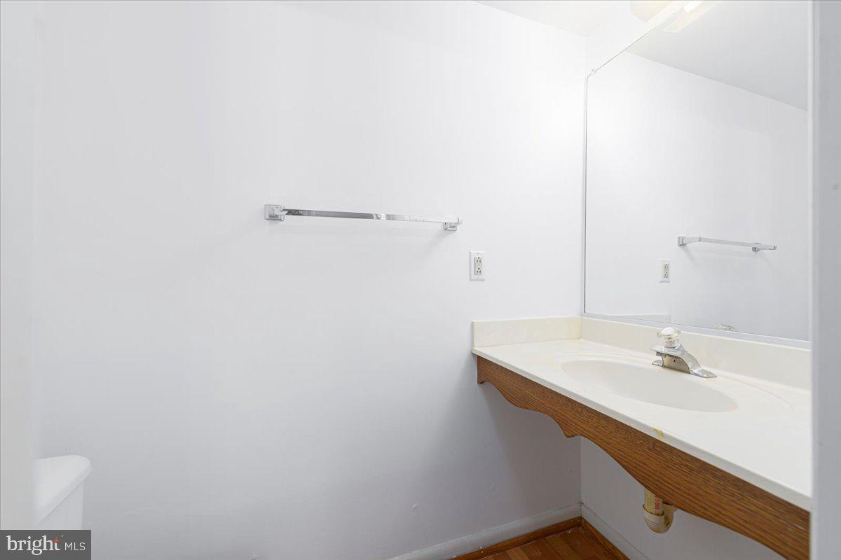 13913 HIGHSTREAM PLACE 810