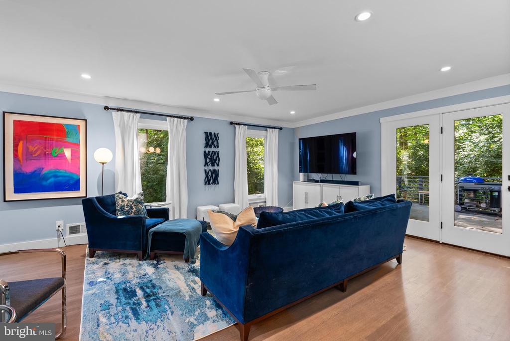 8012 LILLY STONE DRIVE