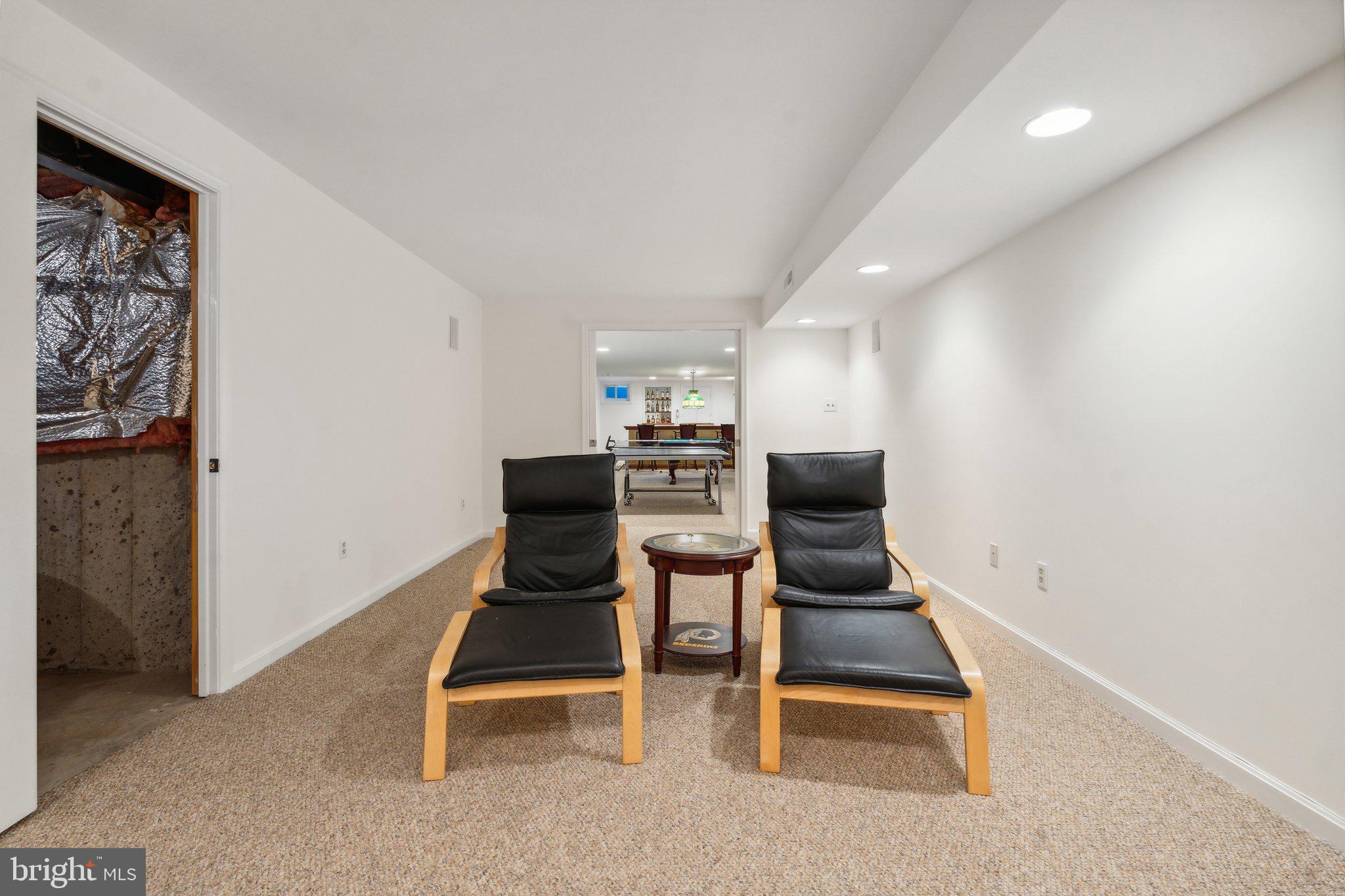 17516 APPLEWOOD LANE