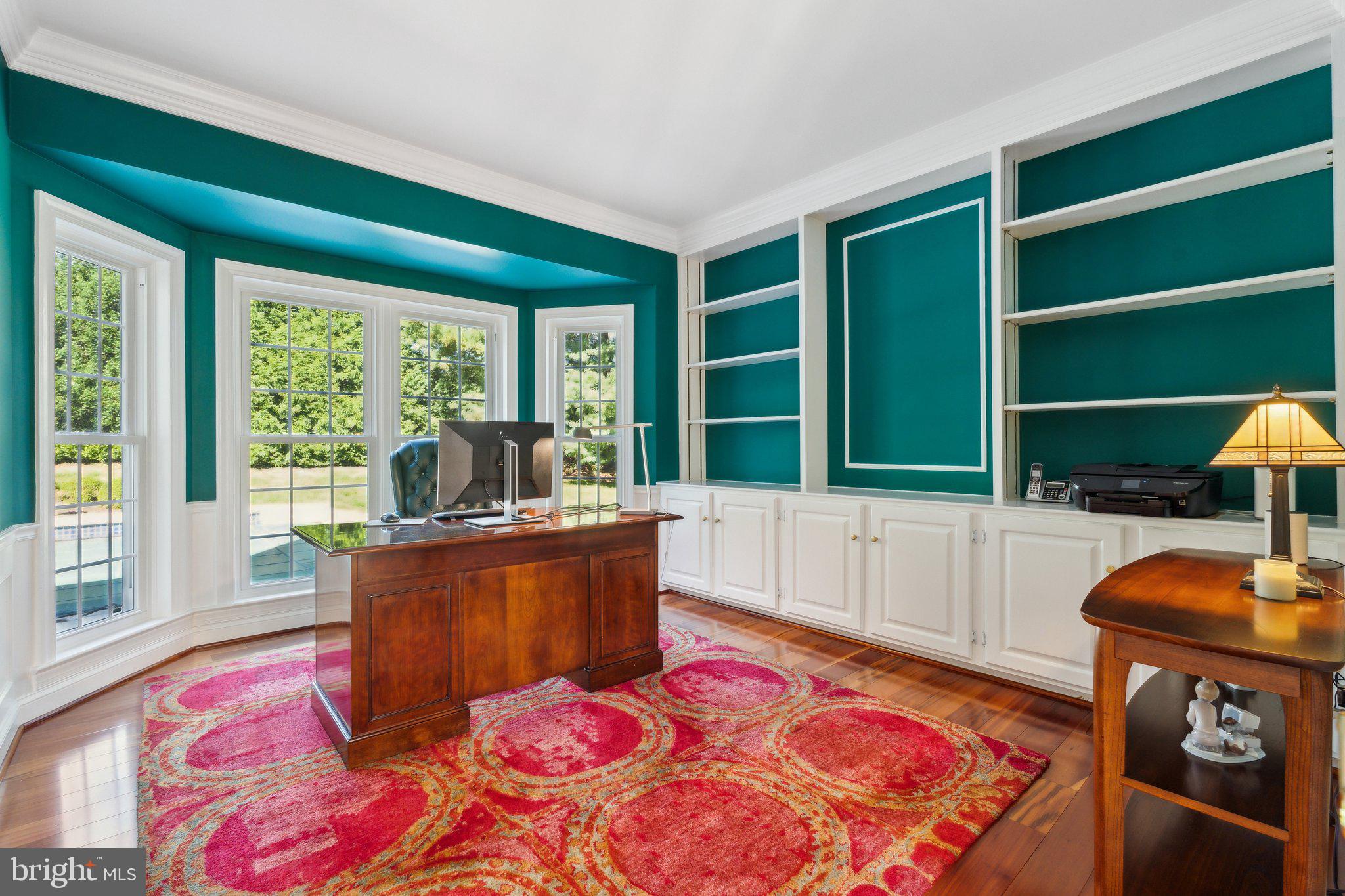 17516 APPLEWOOD LANE